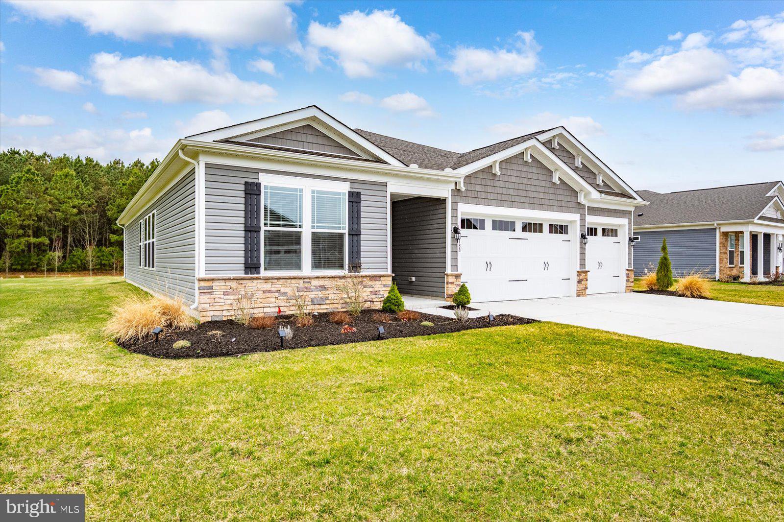 WOODFIELD PRESERVE - Residential