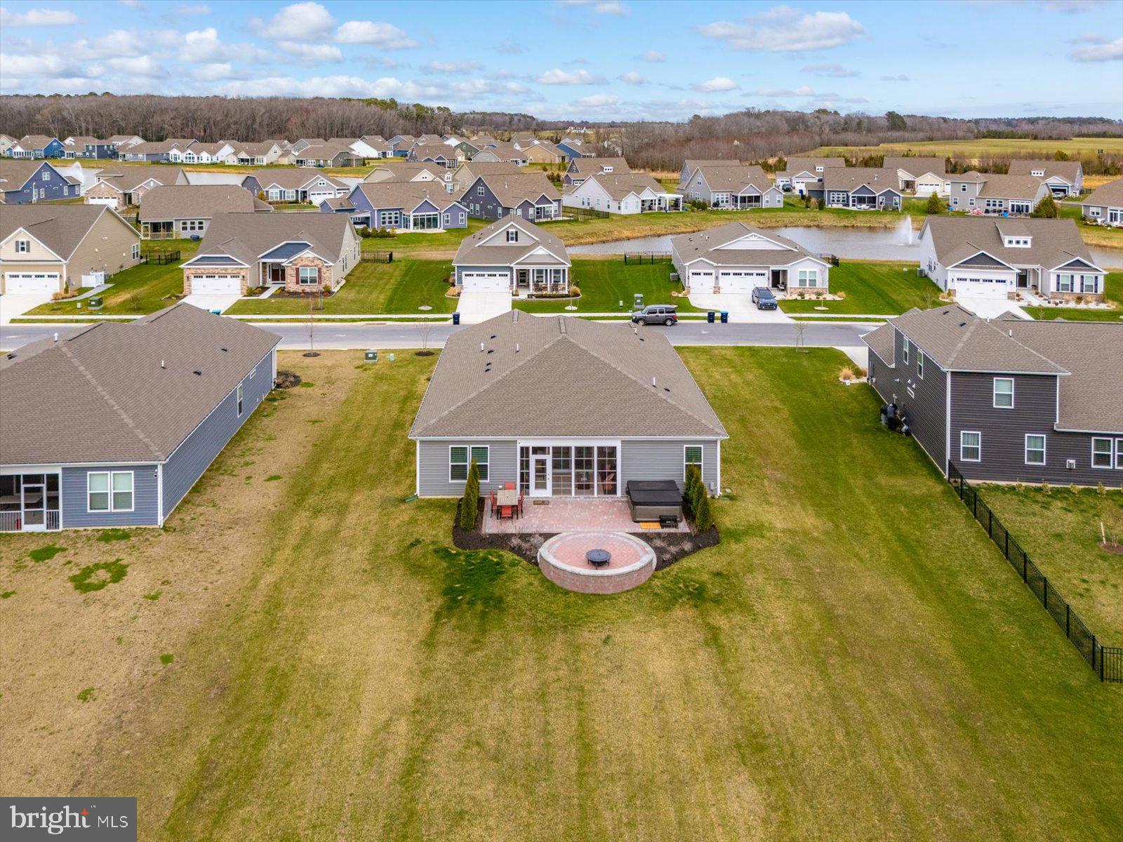 WOODFIELD PRESERVE - Residential