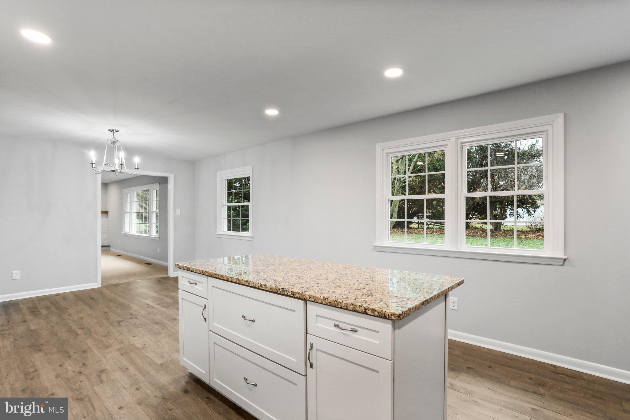 SPRING VALLEY - Residential