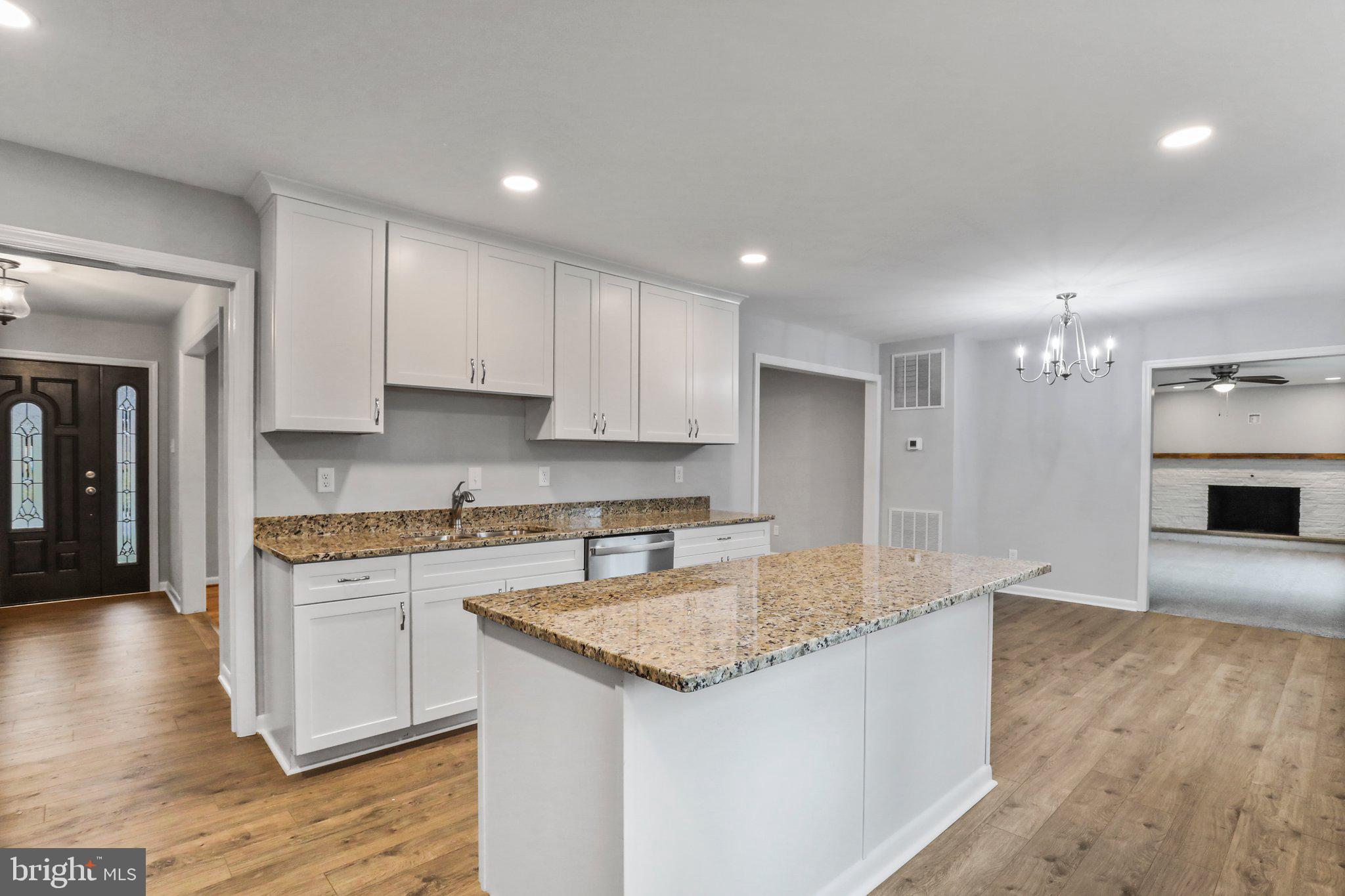 SPRING VALLEY - Residential