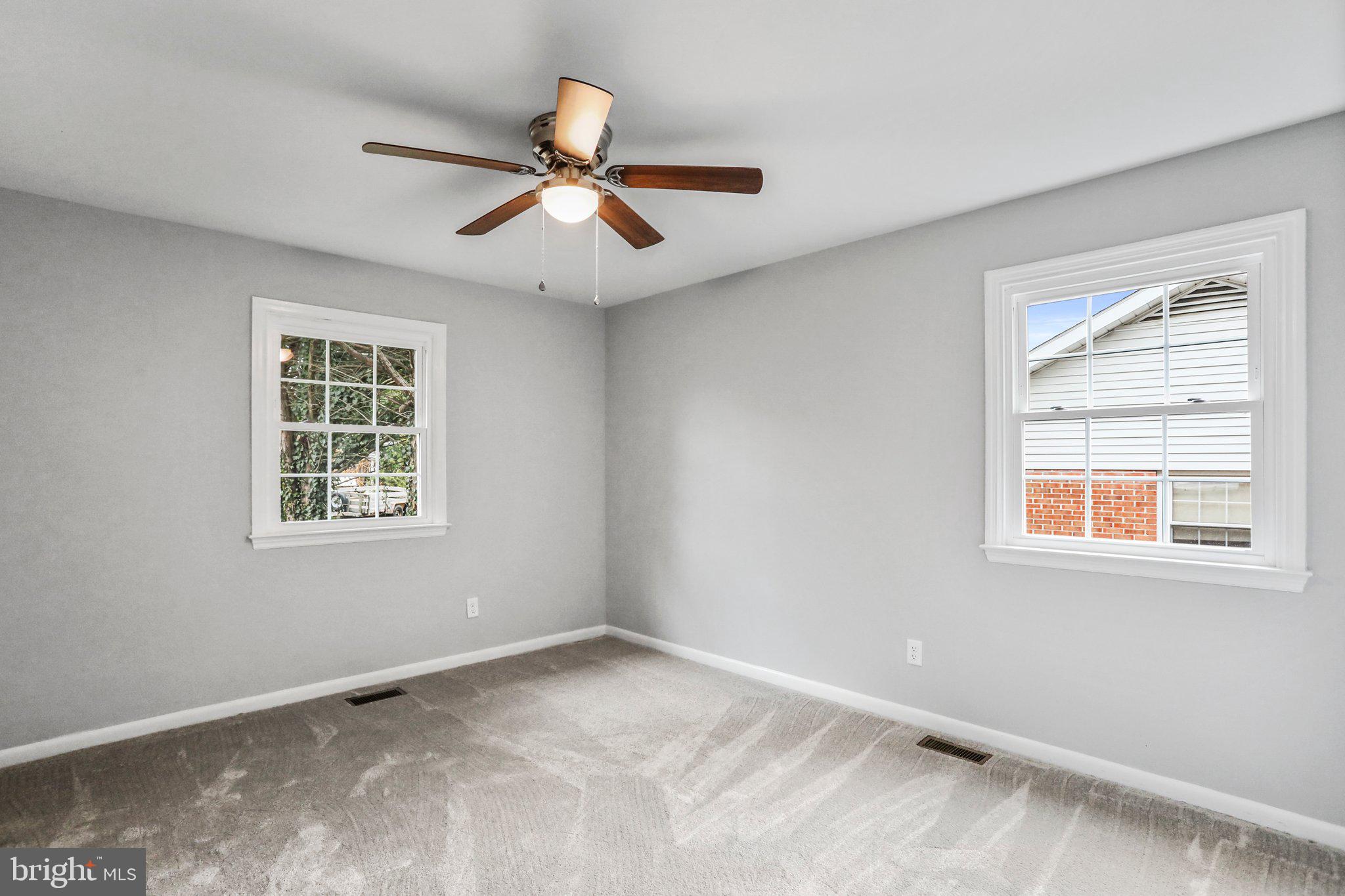 SPRING VALLEY - Residential