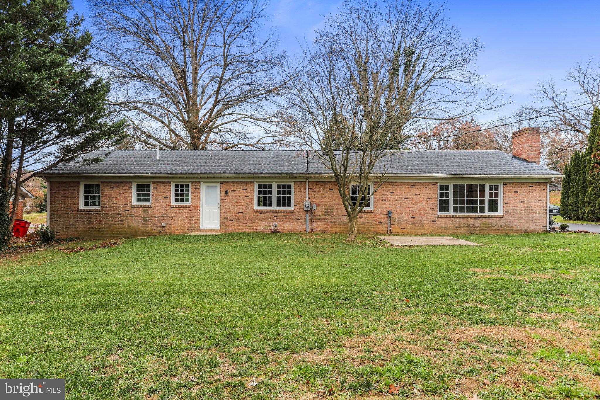 SPRING VALLEY - Residential