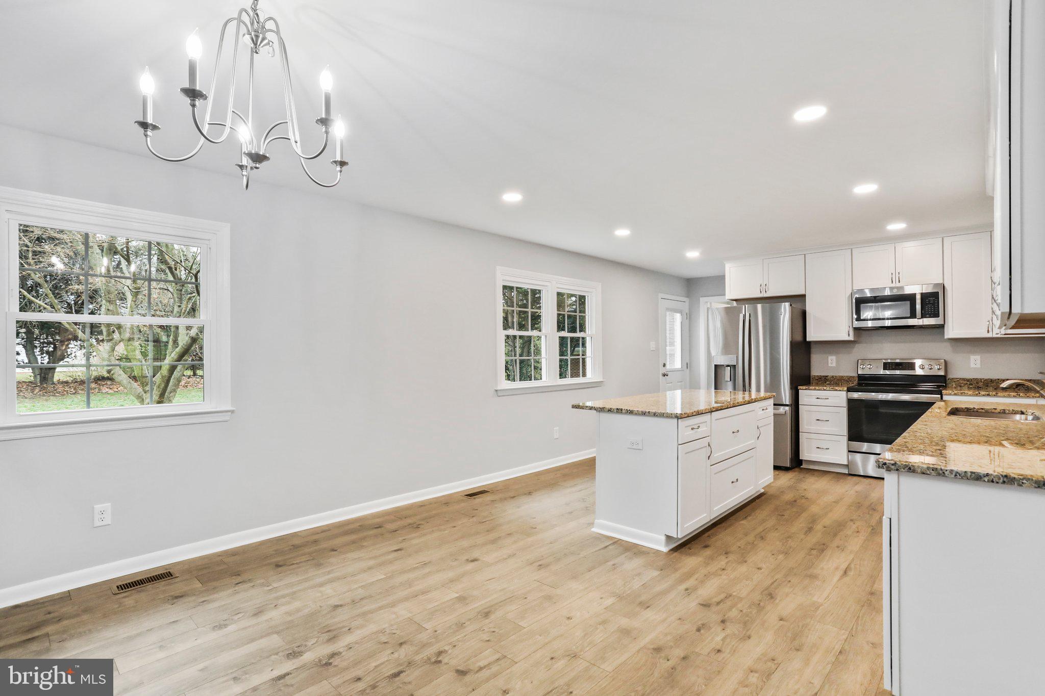 SPRING VALLEY - Residential