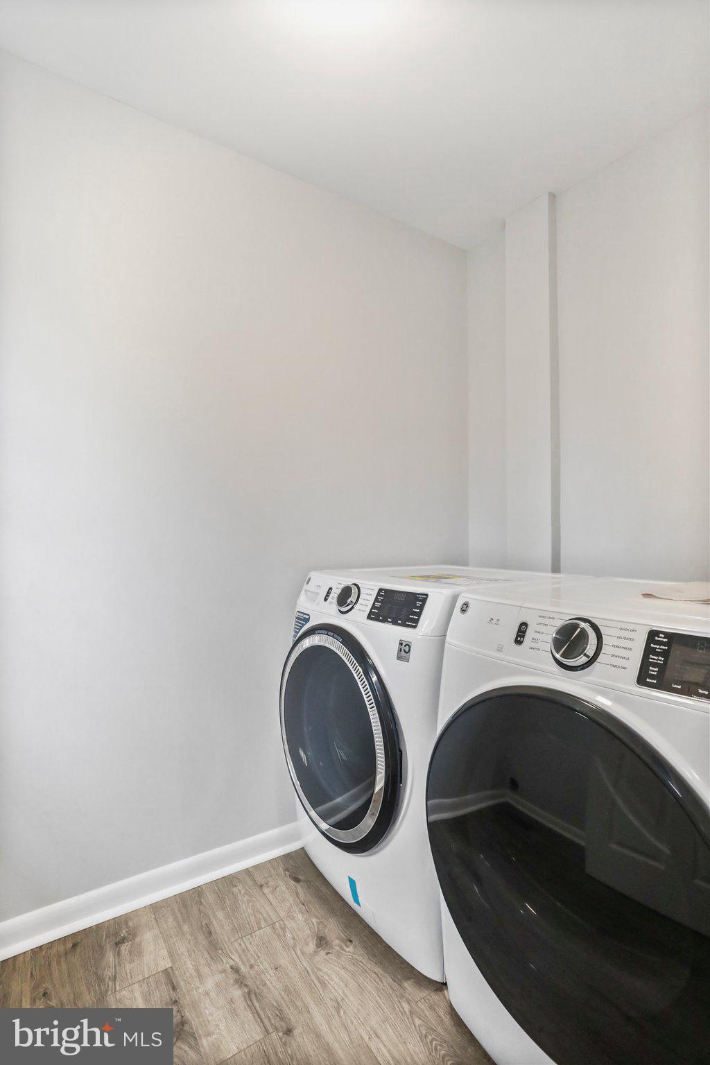 SPRING VALLEY - Residential