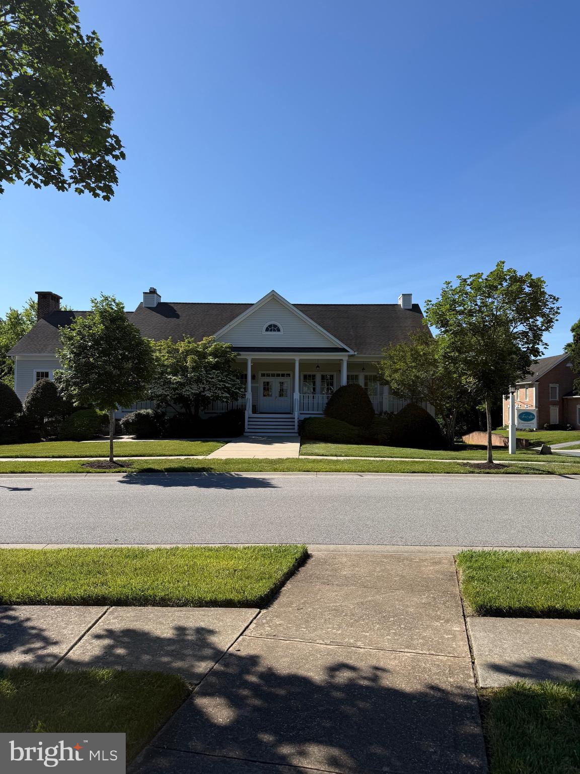3193 SAINT CHARLES PLACE