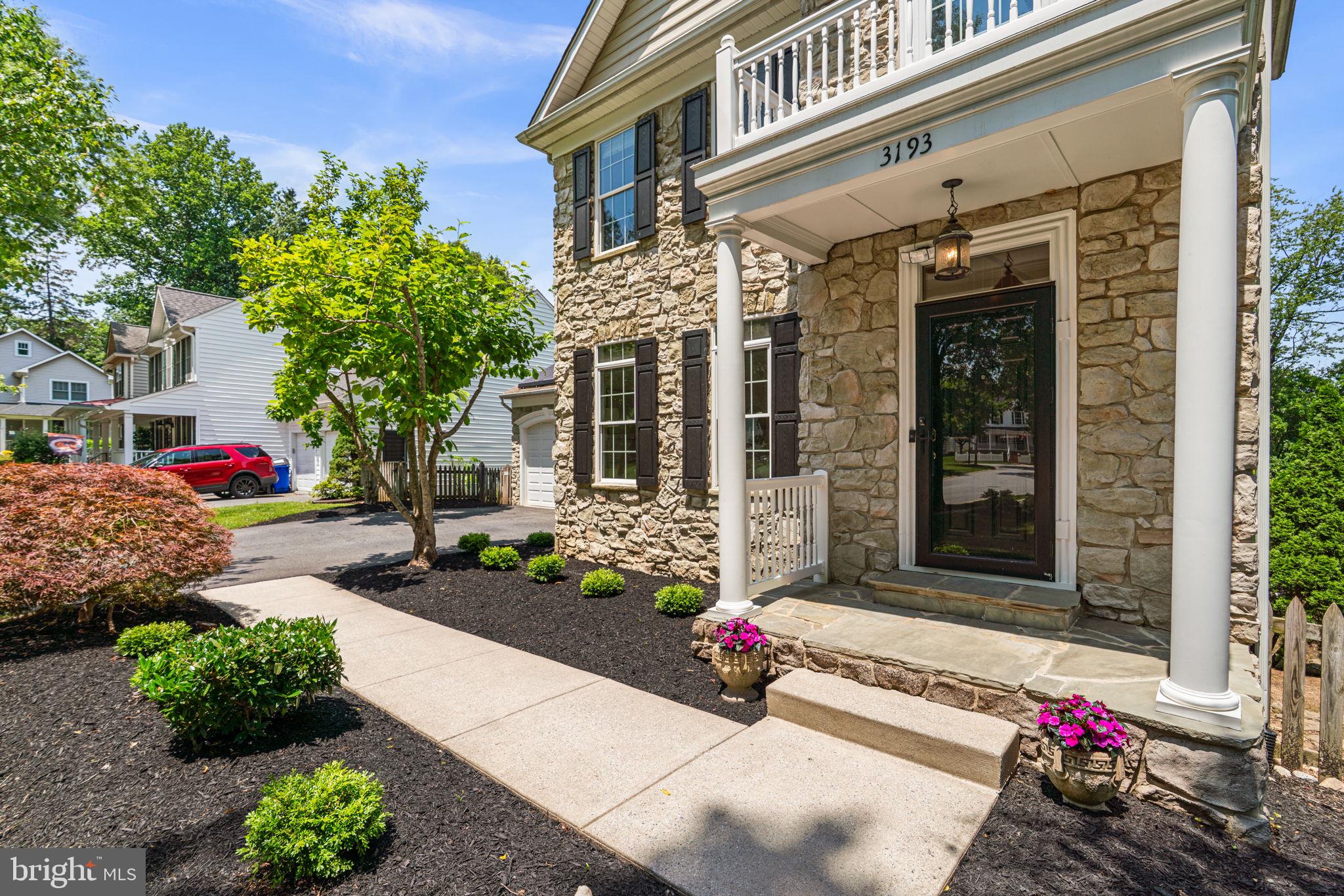 3193 SAINT CHARLES PLACE