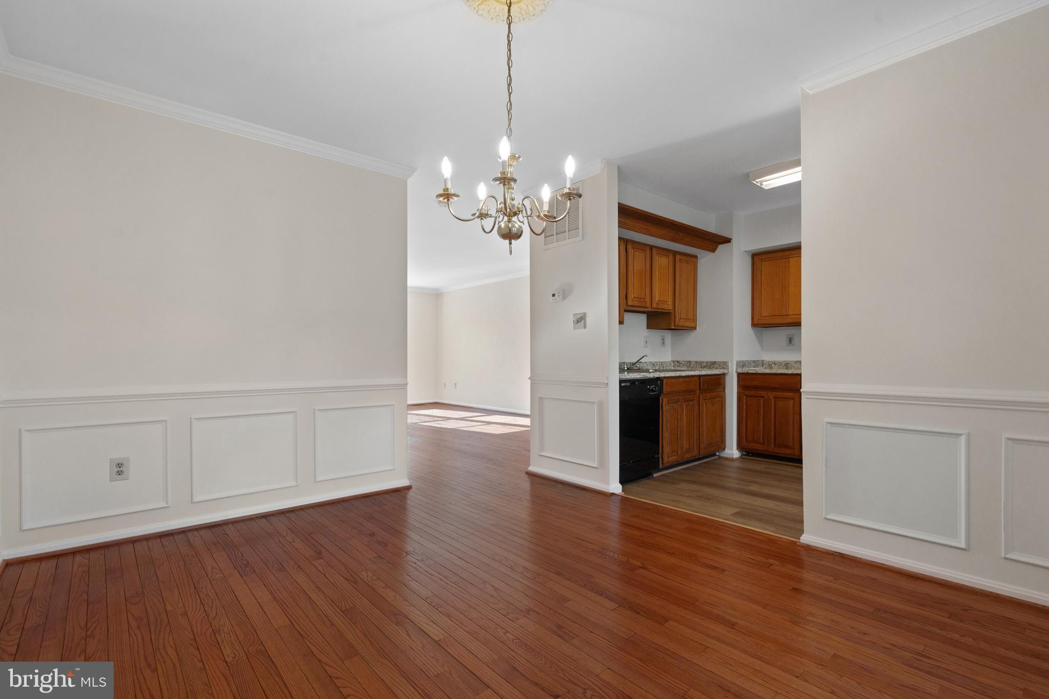 COMPTON VALLEY ESTATES - Residential