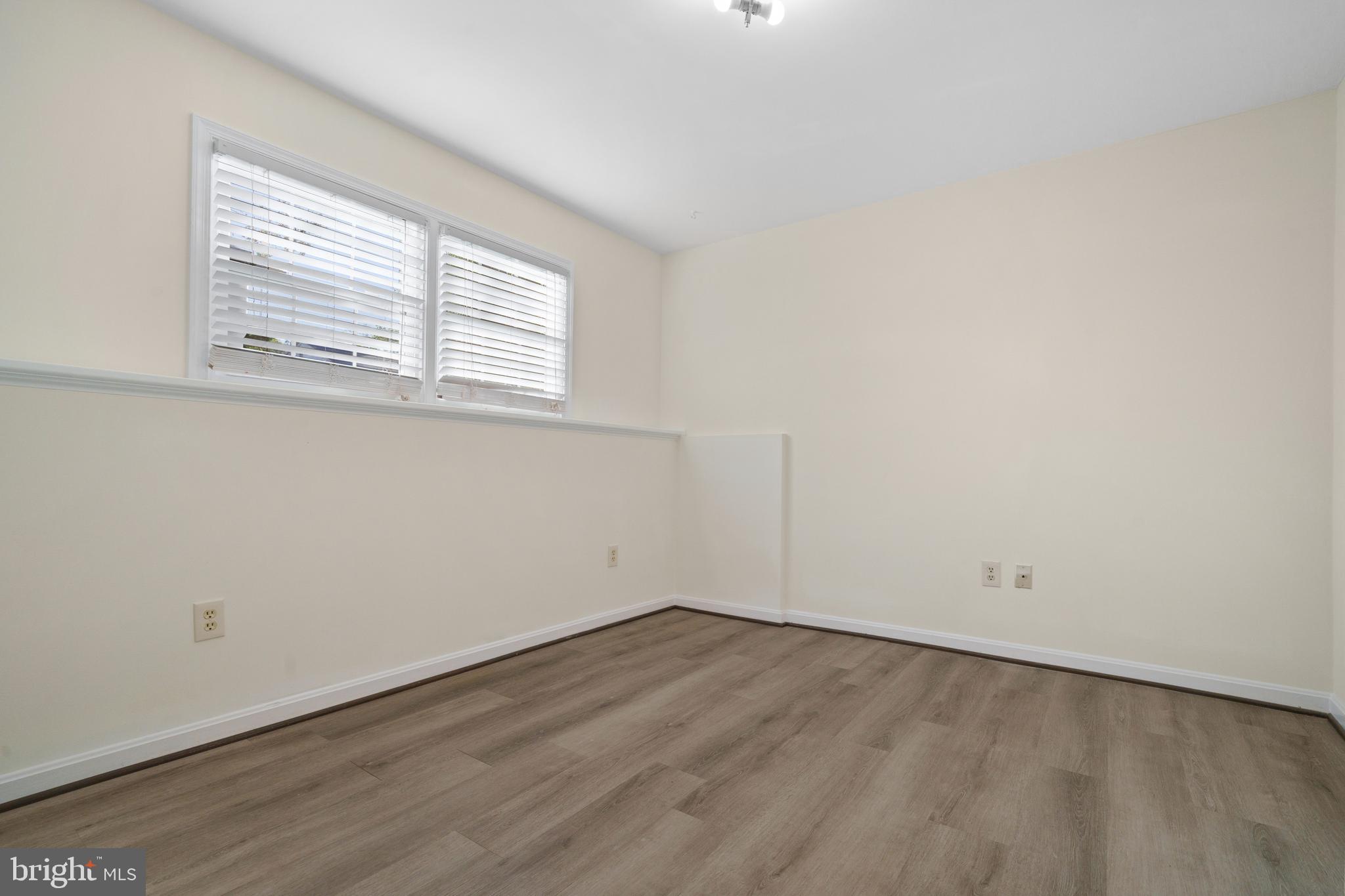 COMPTON VALLEY ESTATES - Residential