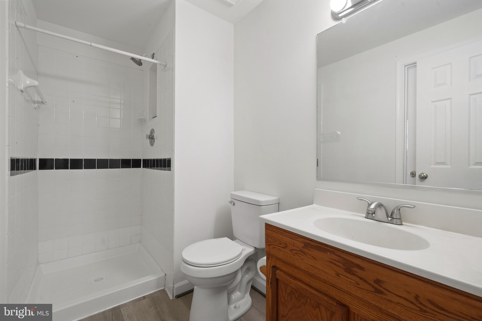 COMPTON VALLEY ESTATES - Residential