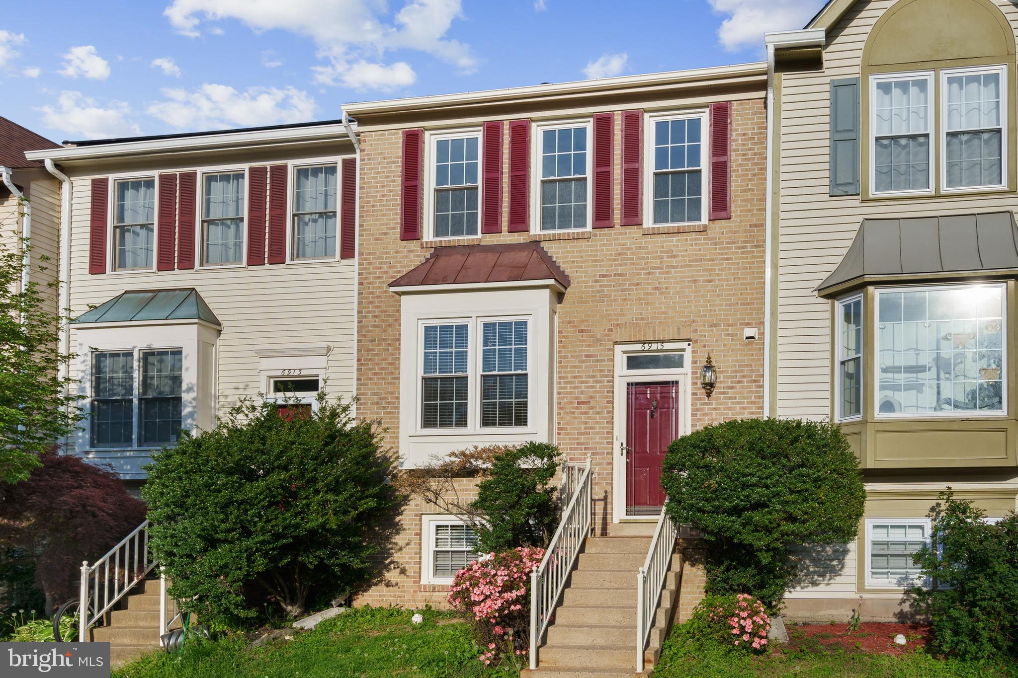 COMPTON VALLEY ESTATES - Residential