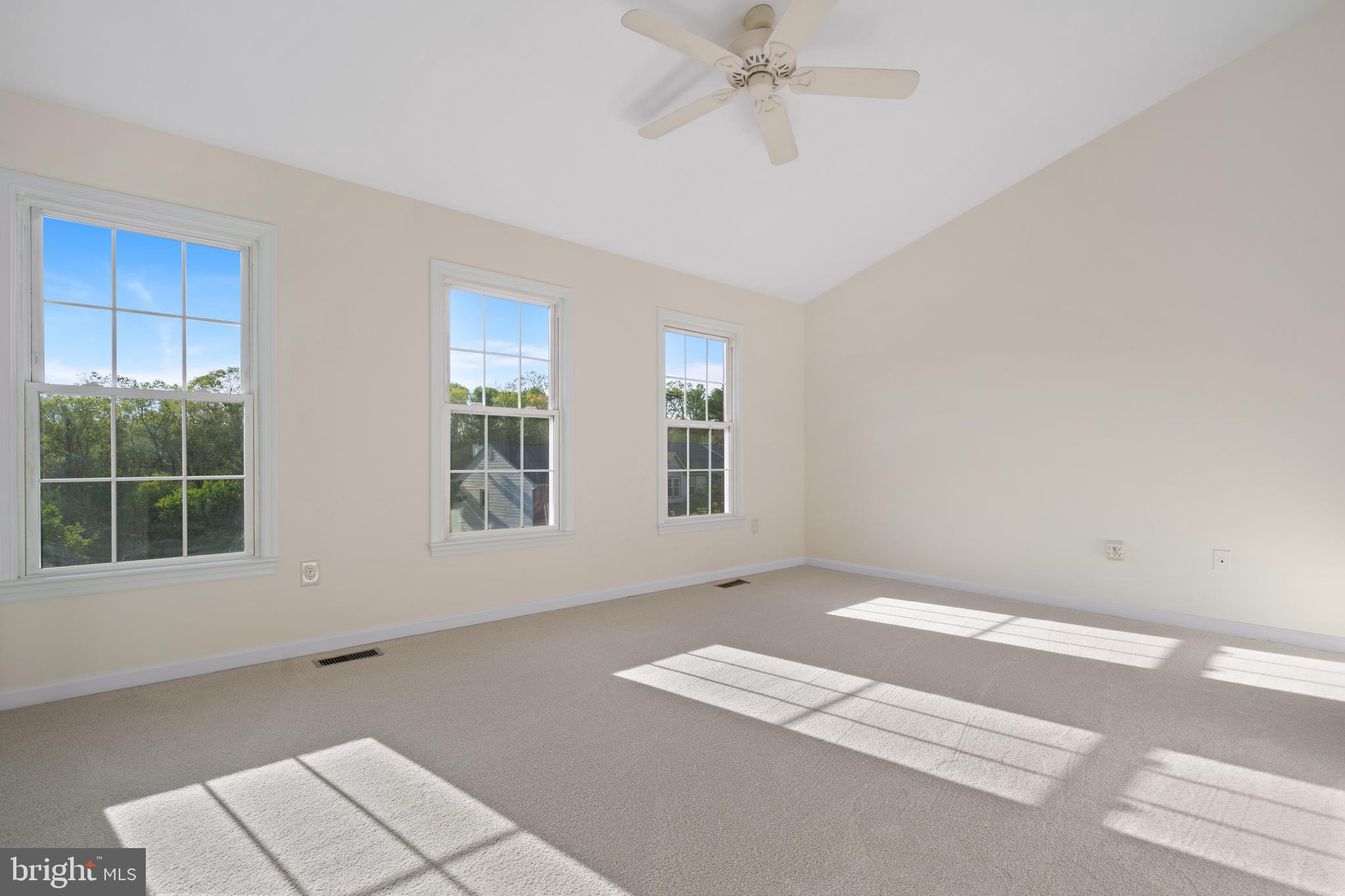 COMPTON VALLEY ESTATES - Residential