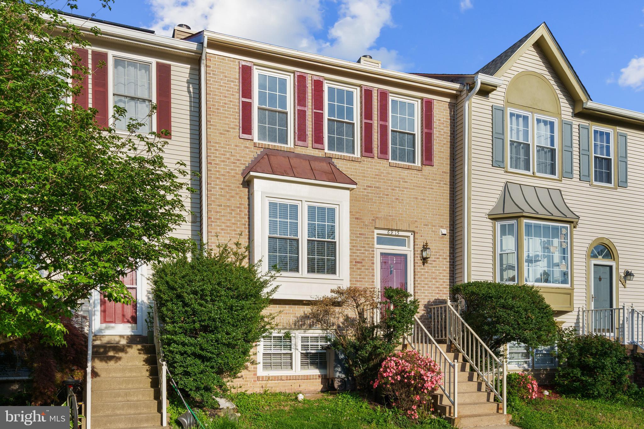 COMPTON VALLEY ESTATES - Residential