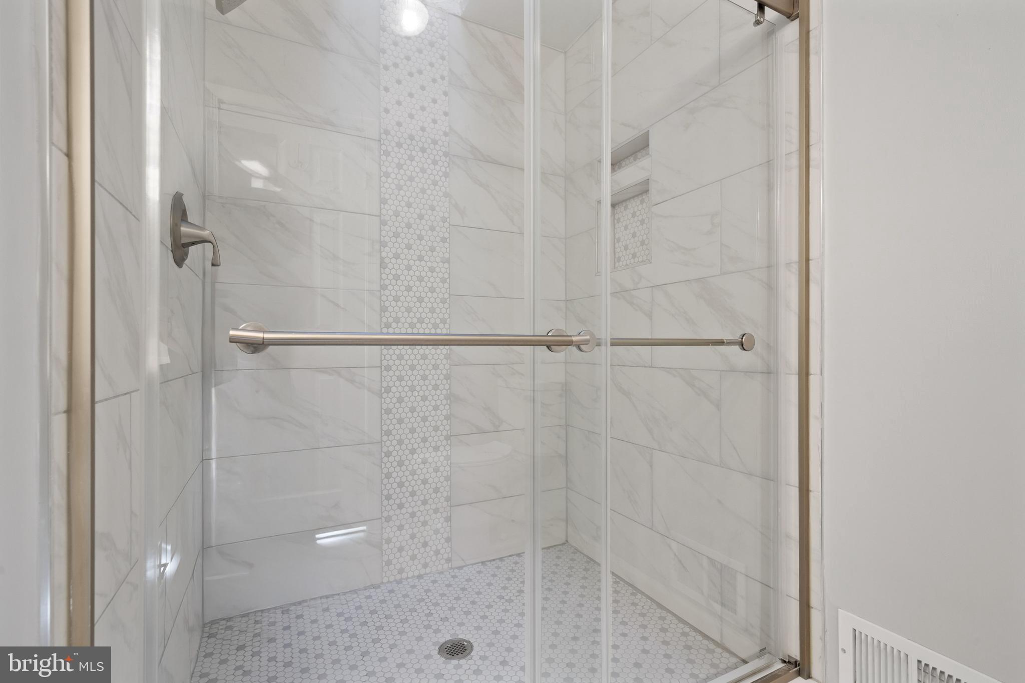 COMPTON VALLEY ESTATES - Residential