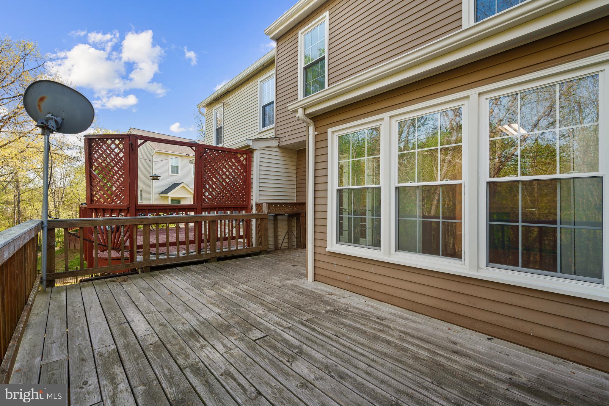 COMPTON VALLEY ESTATES - Residential