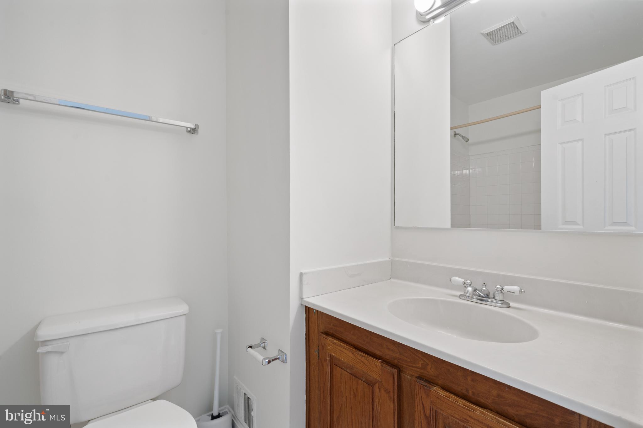 COMPTON VALLEY ESTATES - Residential