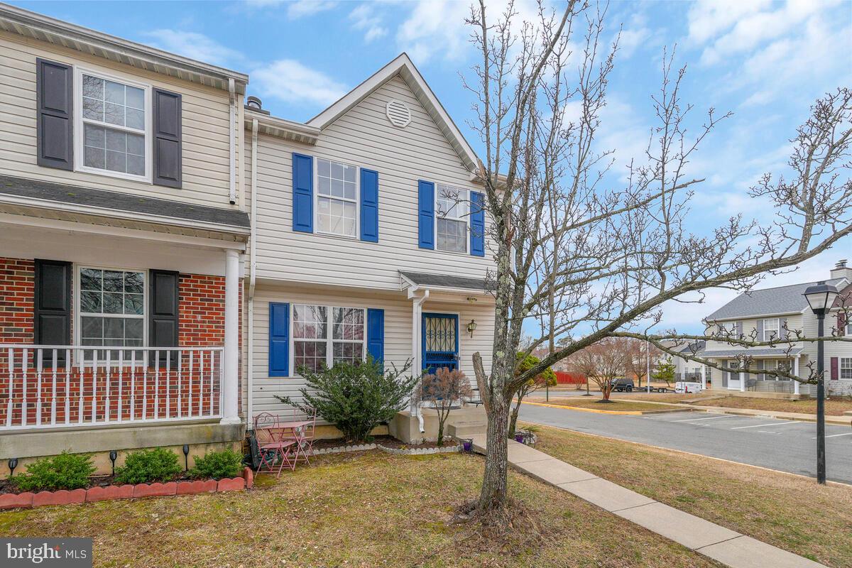 ROYAL PLAZA - Residential