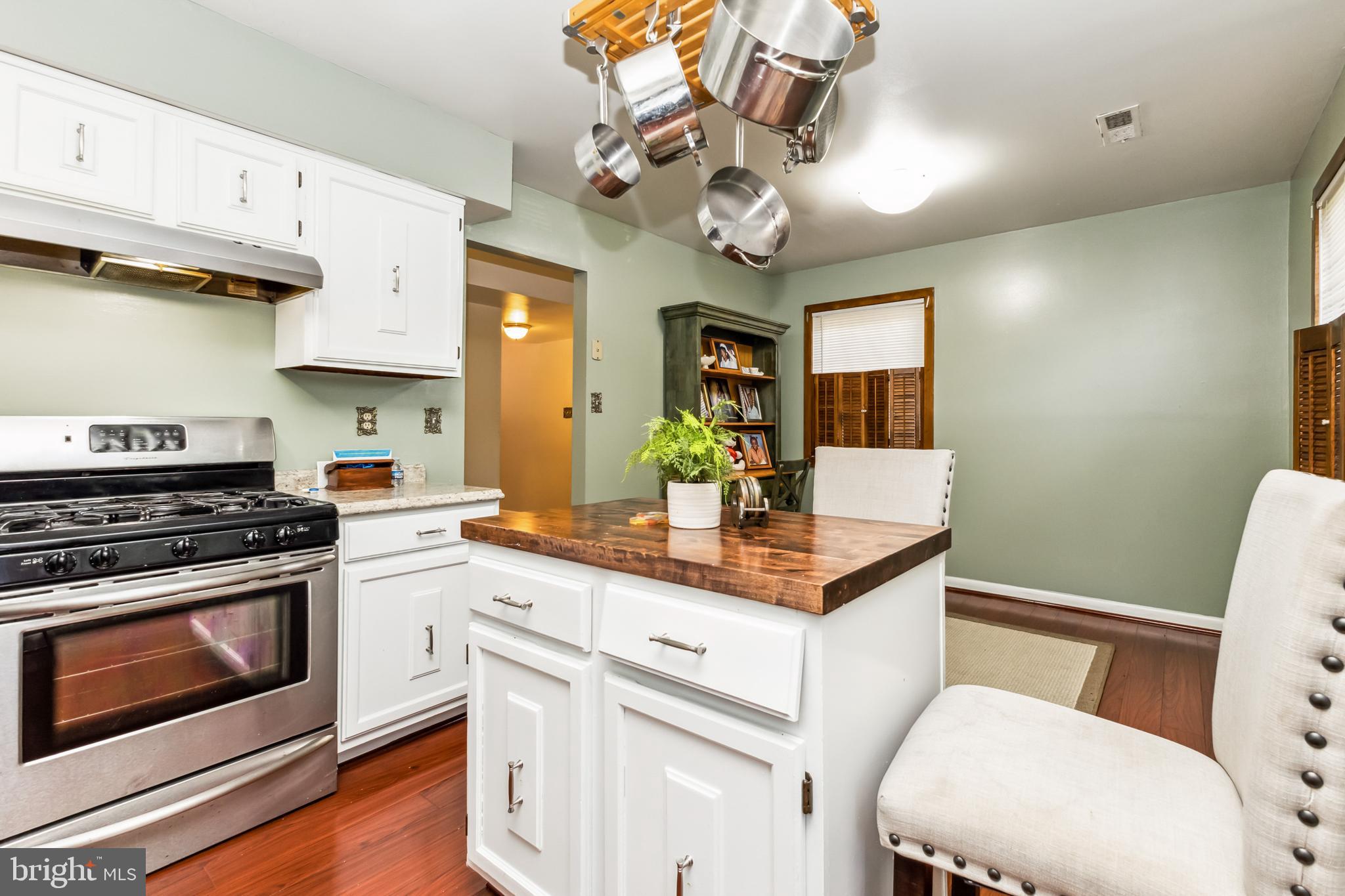 DALE CITY - Residential