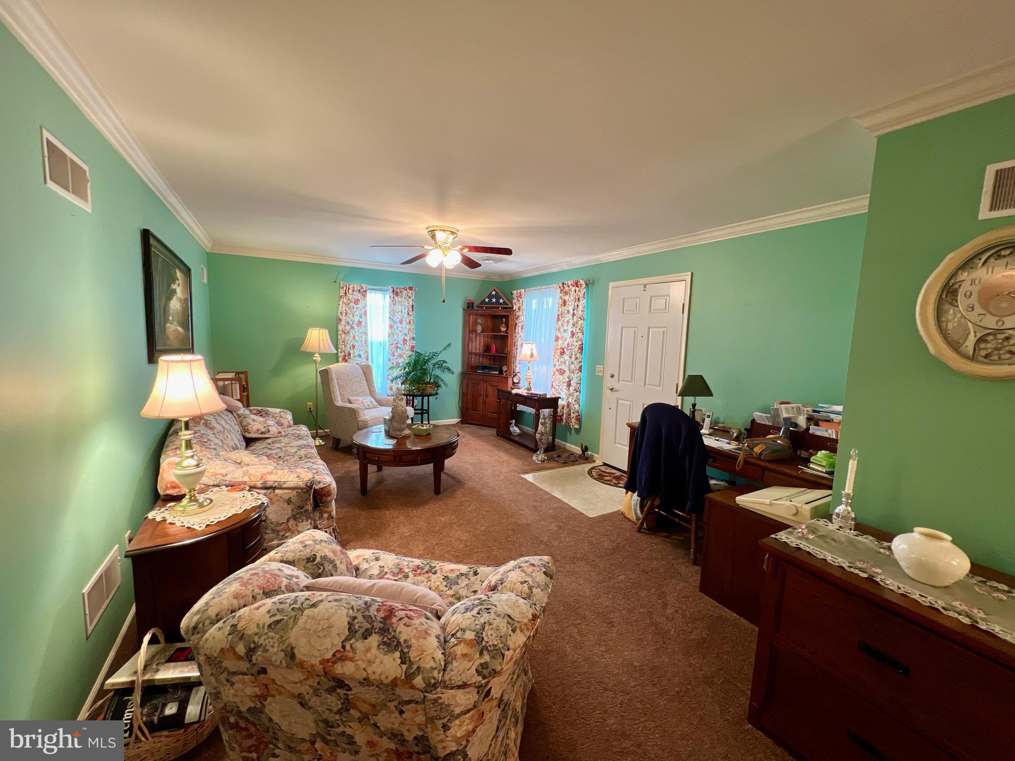 EQUINE MEADOWS - Residential
