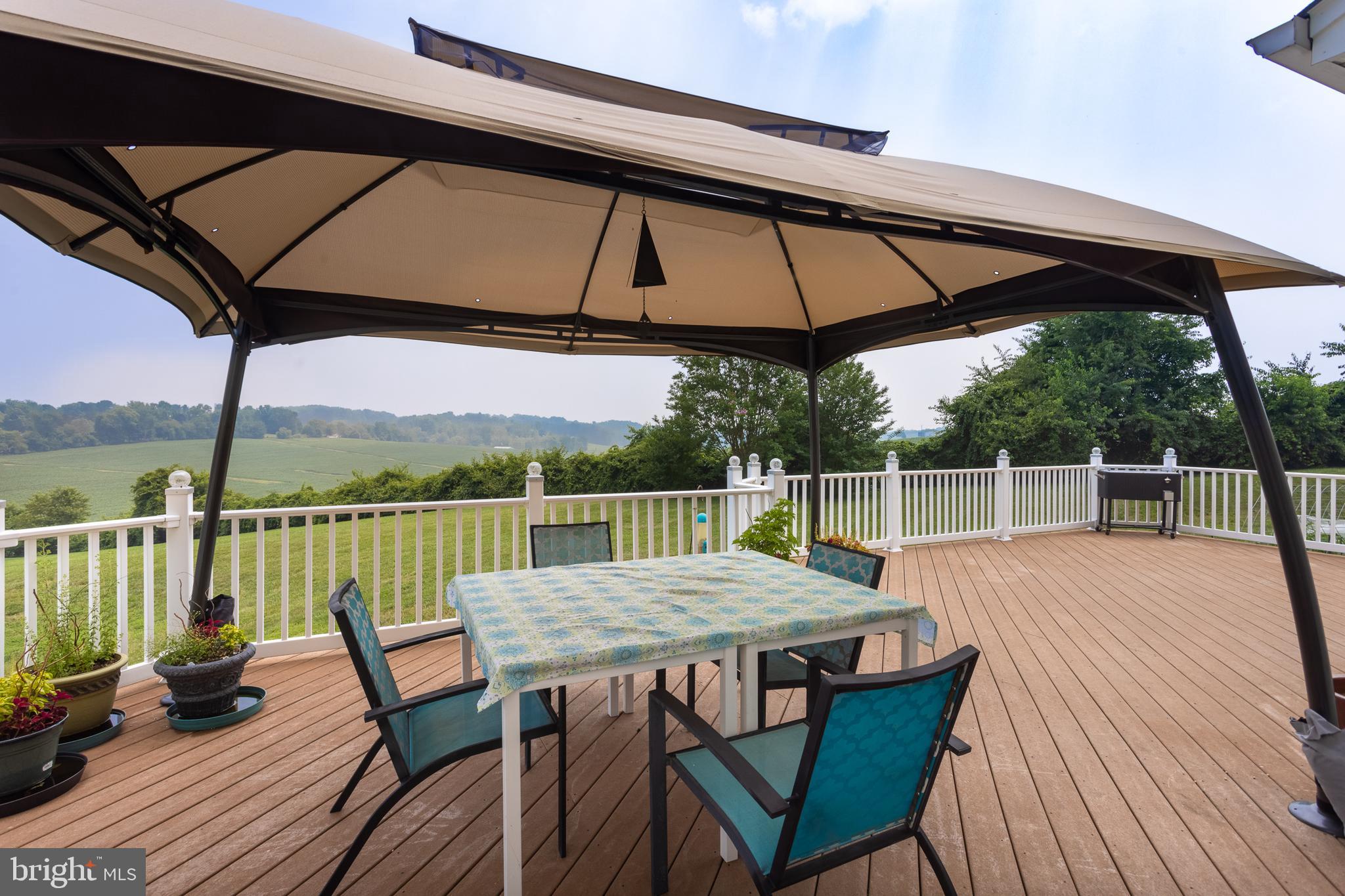 WILLOW VALE FARMS - Residential