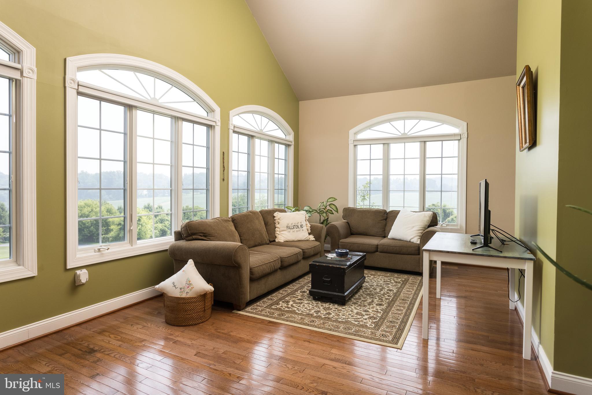 WILLOW VALE FARMS - Residential