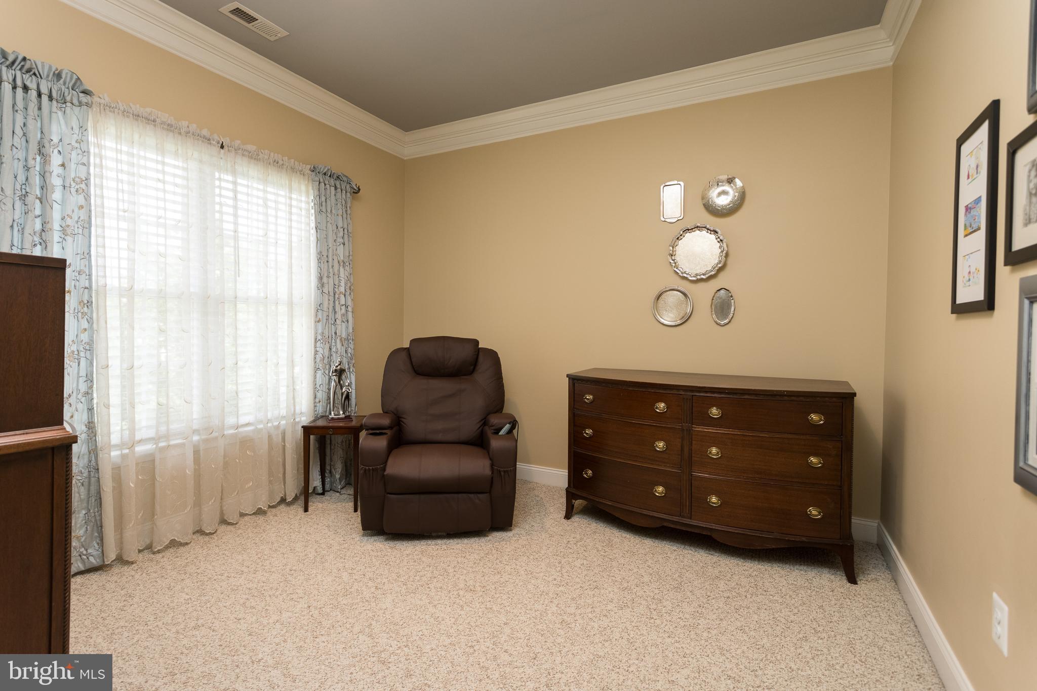 WILLOW VALE FARMS - Residential