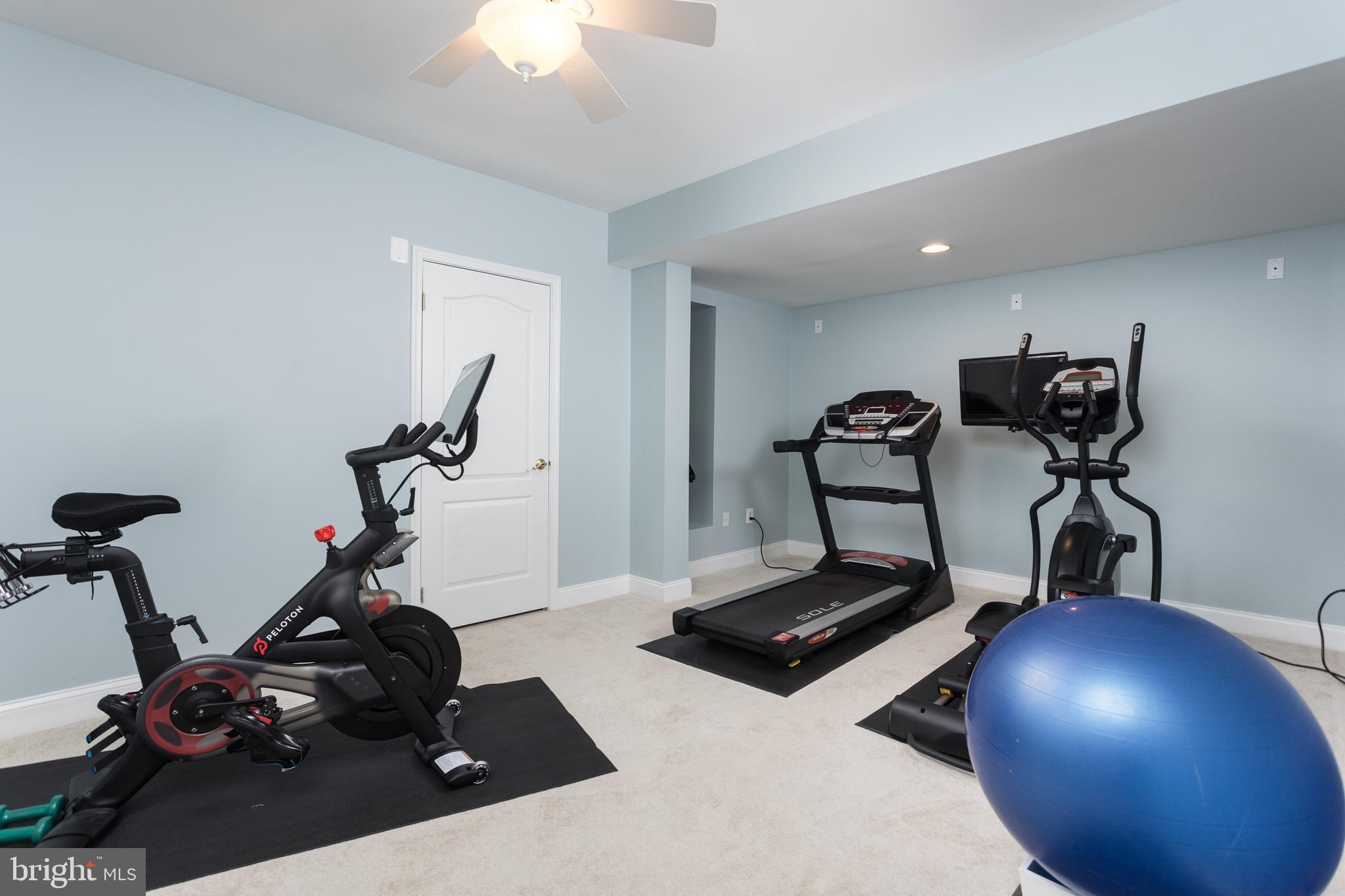 WILLOW VALE FARMS - Residential