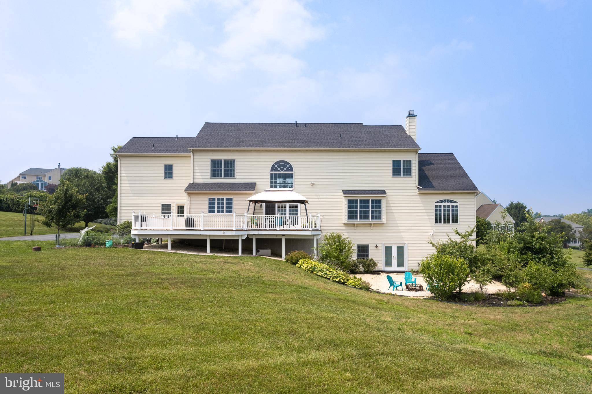 WILLOW VALE FARMS - Residential