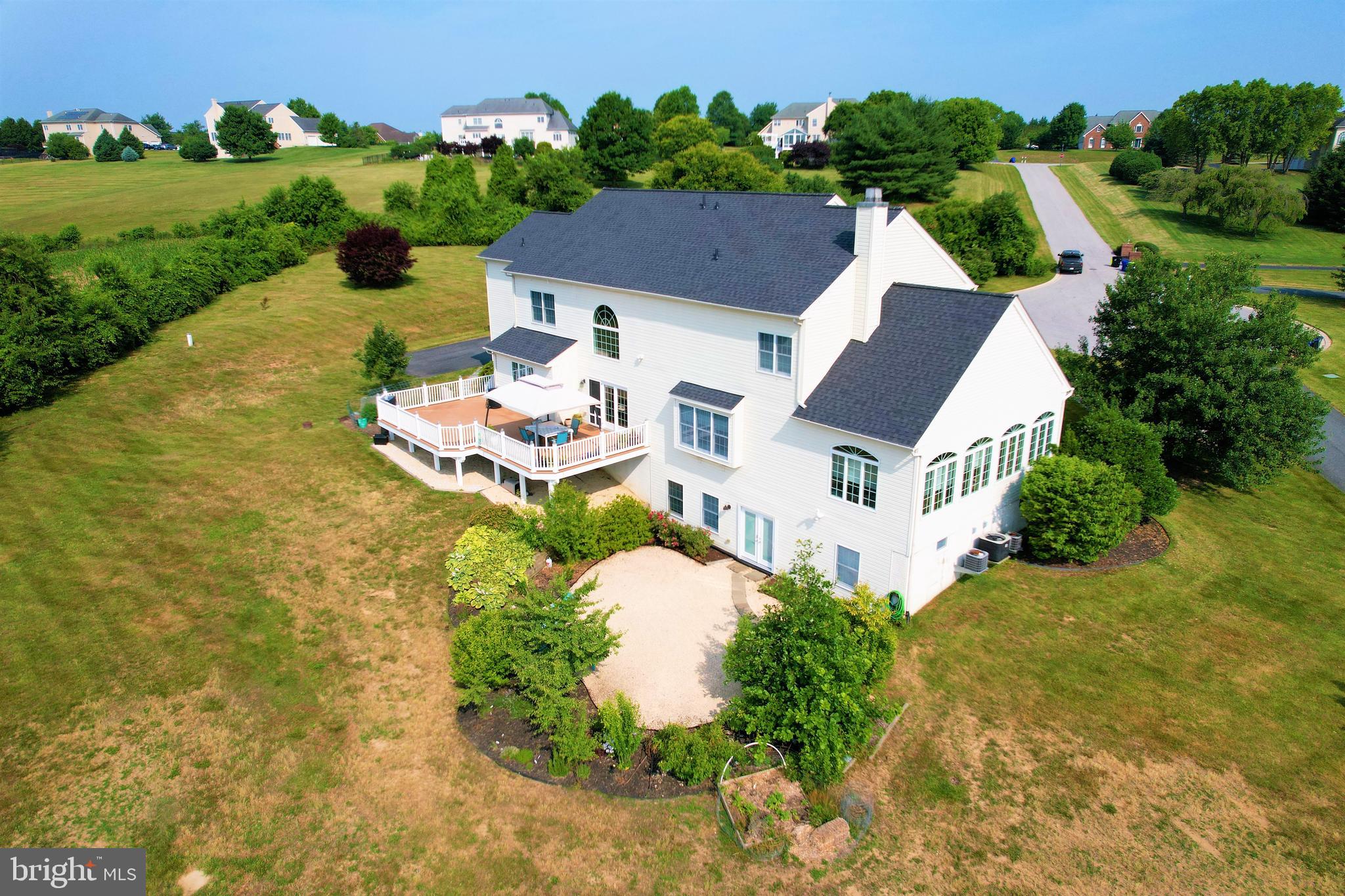 WILLOW VALE FARMS - Residential