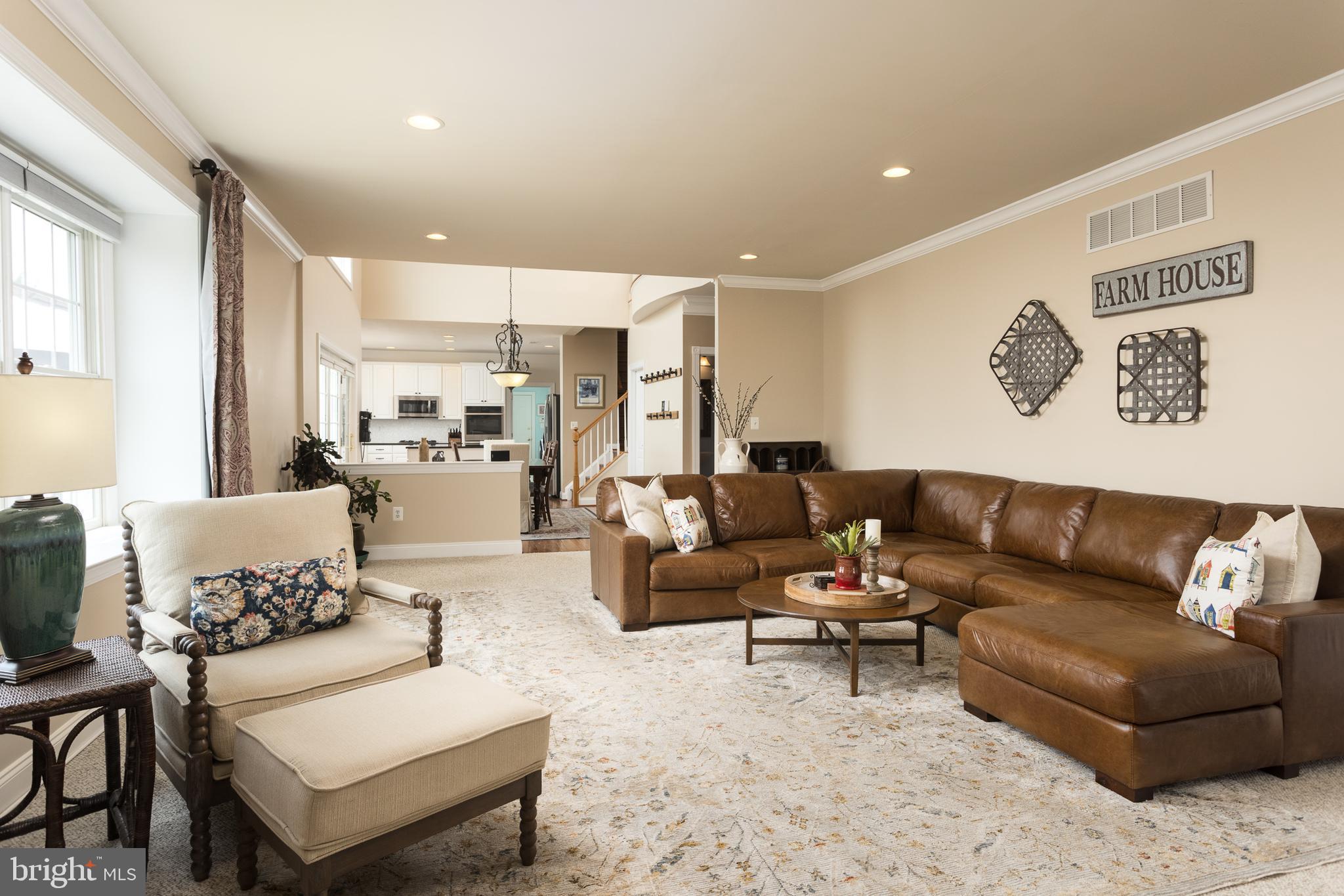 WILLOW VALE FARMS - Residential