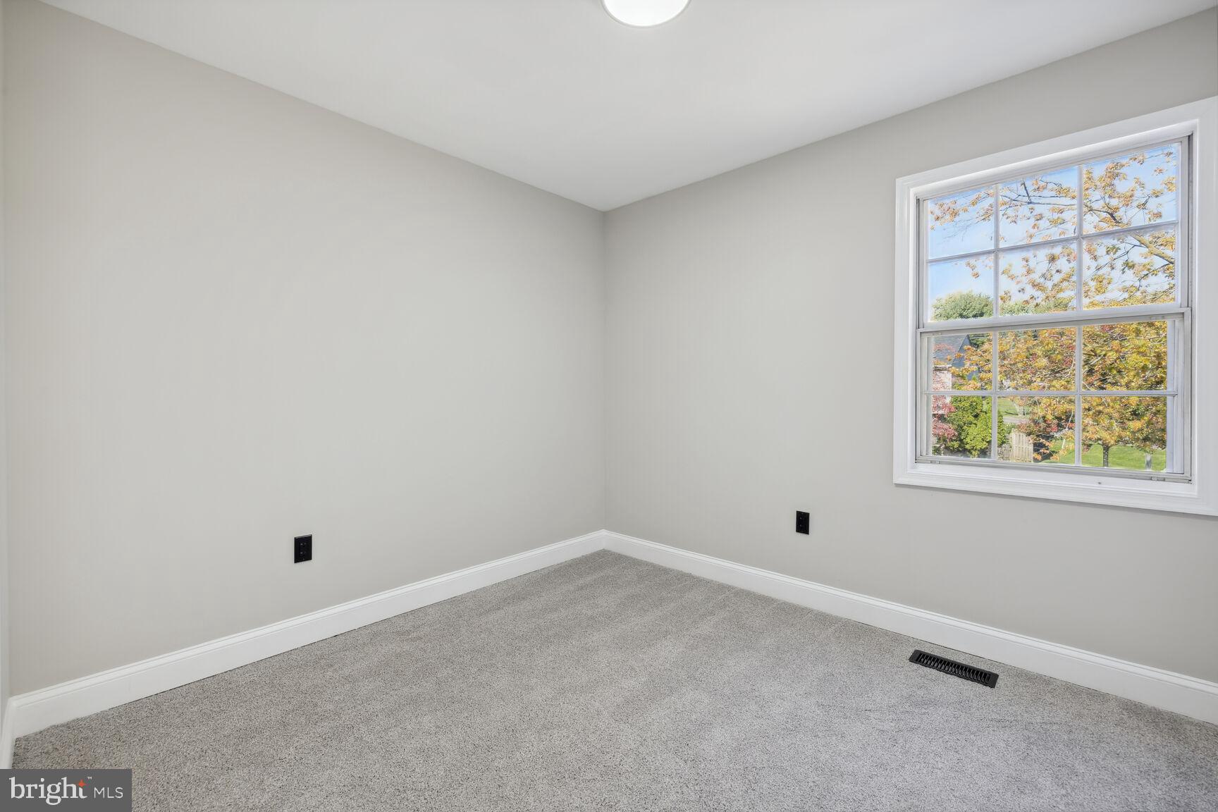 EMORY GROVE HILLS - Residential