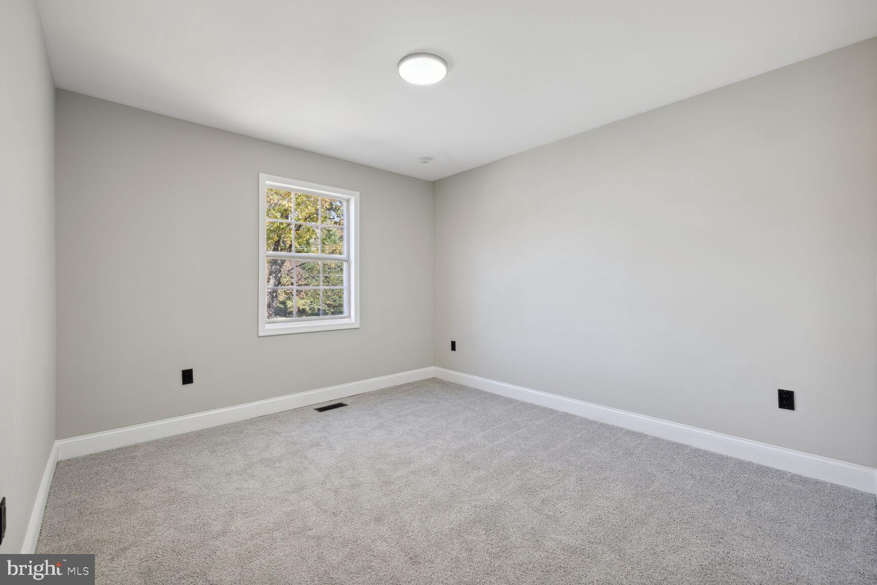 EMORY GROVE HILLS - Residential