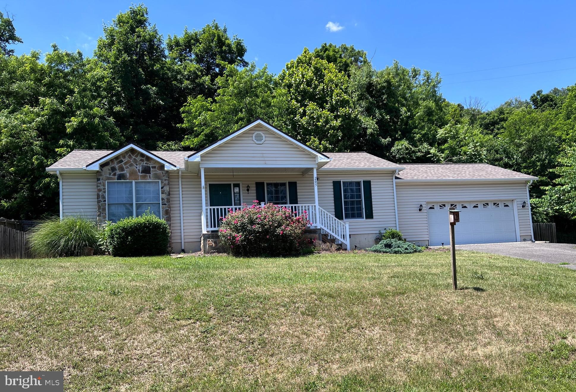 SOUTHRIDGE - Residential