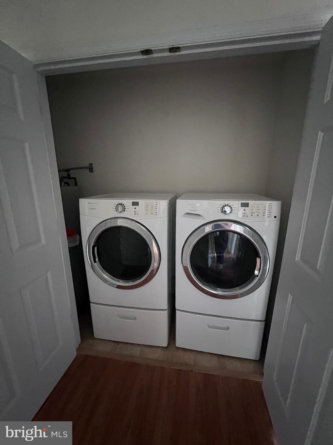 SOUTHRIDGE - Residential