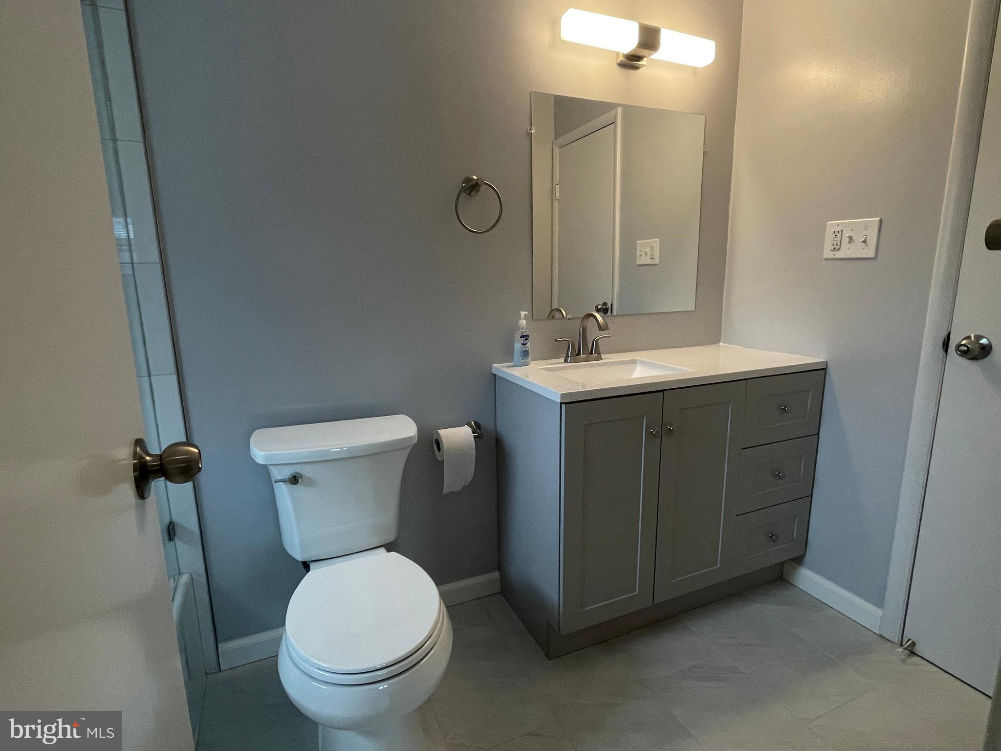 SUNNY RIDGE ESTATES - Residential Lease