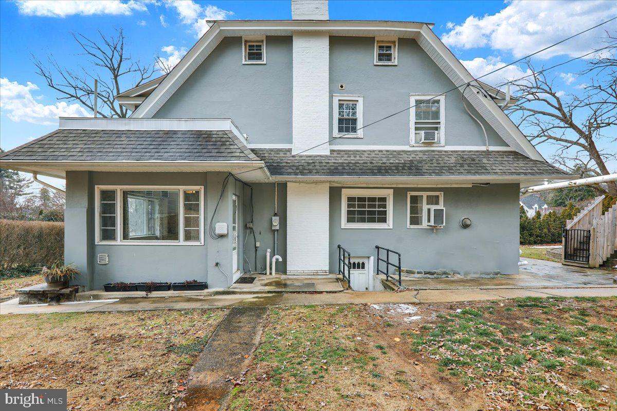 WYOMISSING HILLS - Residential