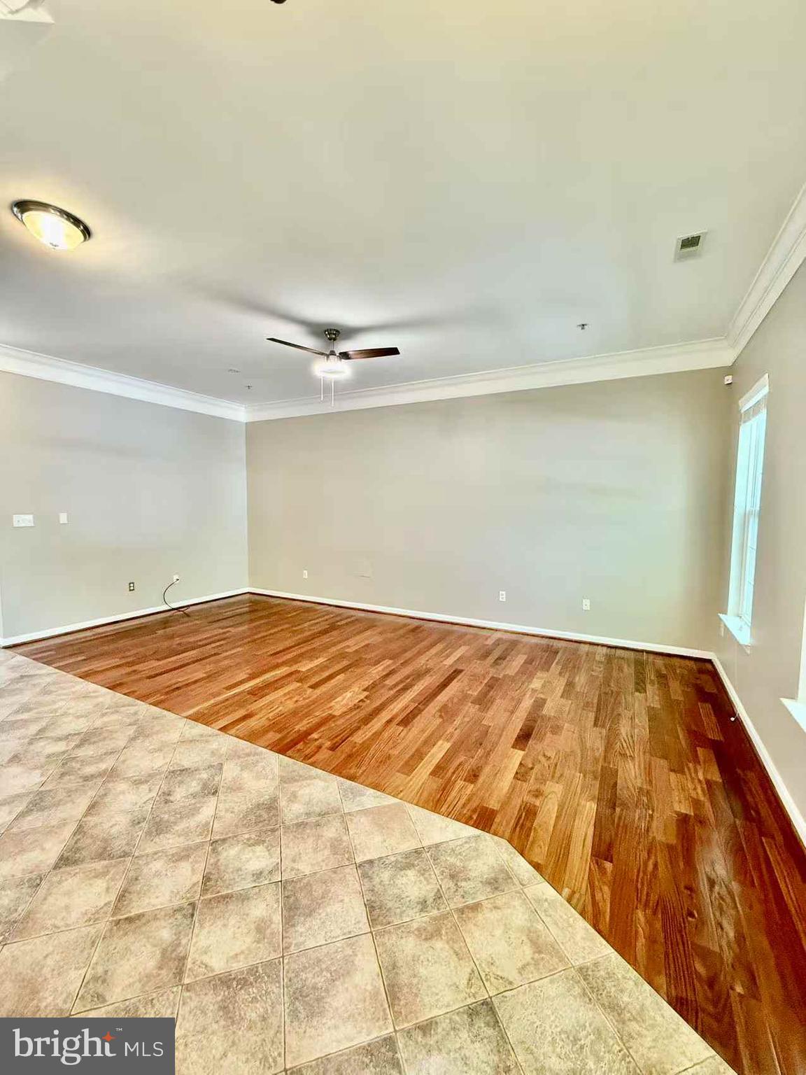 LAKELANDS - Residential Lease