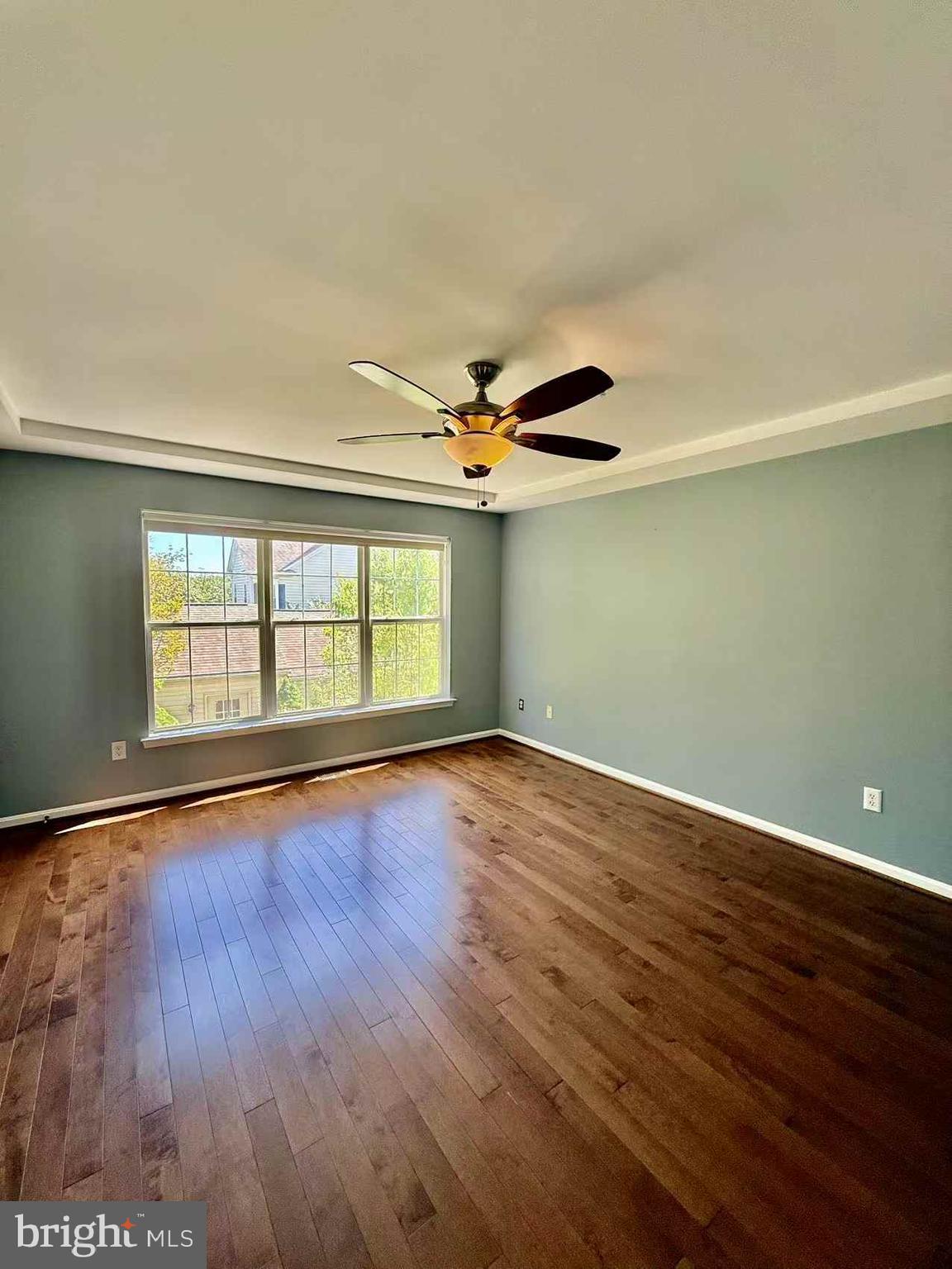 LAKELANDS - Residential Lease