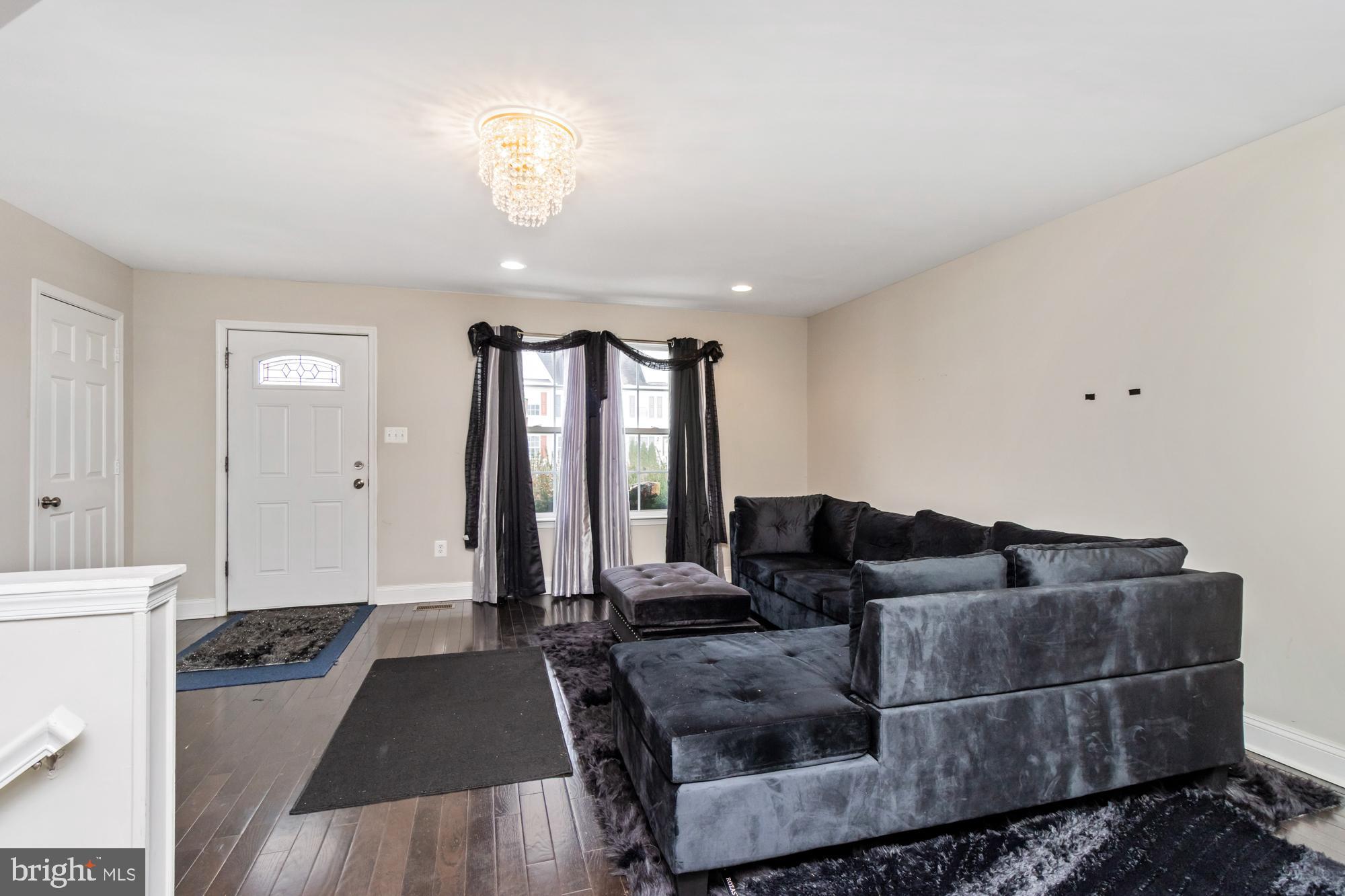 PARKVIEW TRAIL - Residential