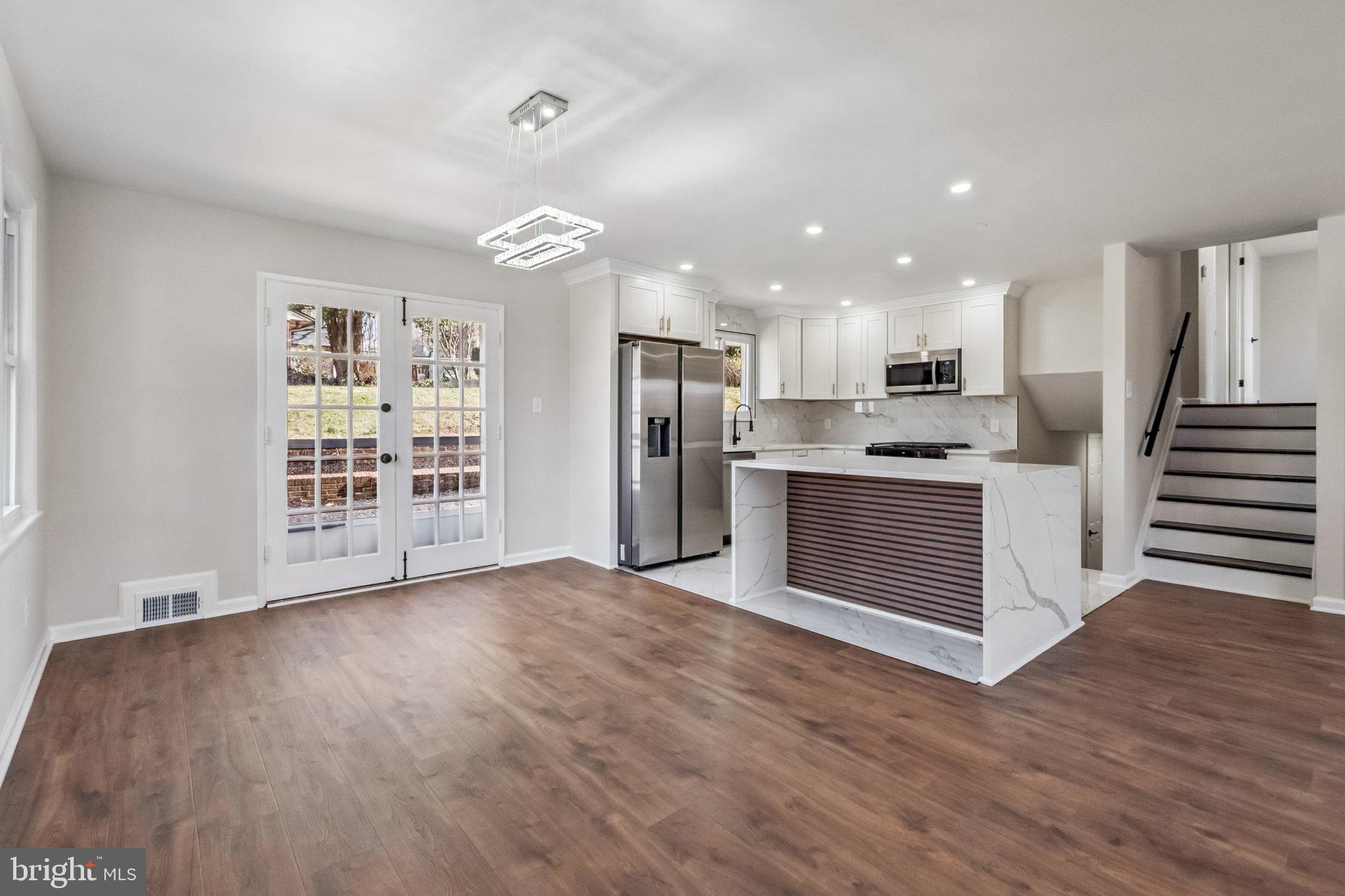 SPRINGFIELD - Residential