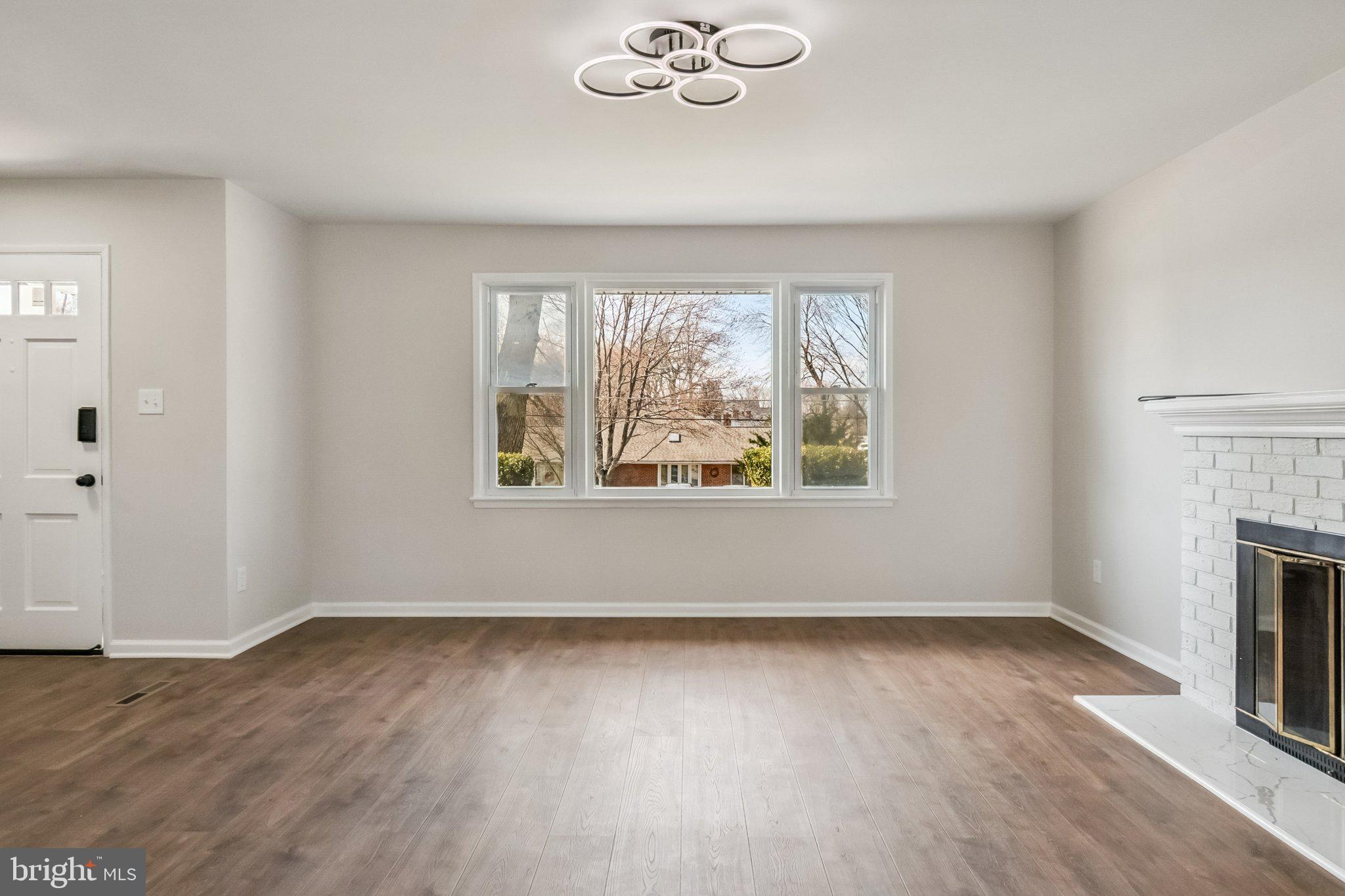 SPRINGFIELD - Residential