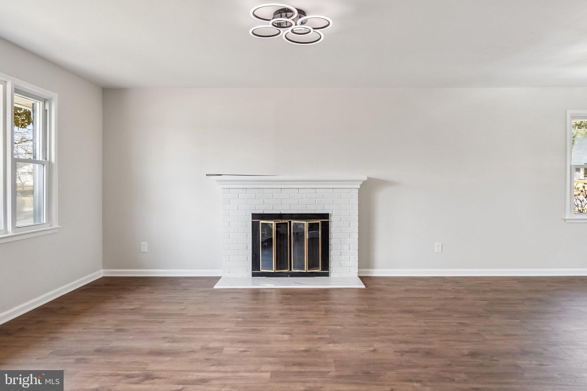 SPRINGFIELD - Residential