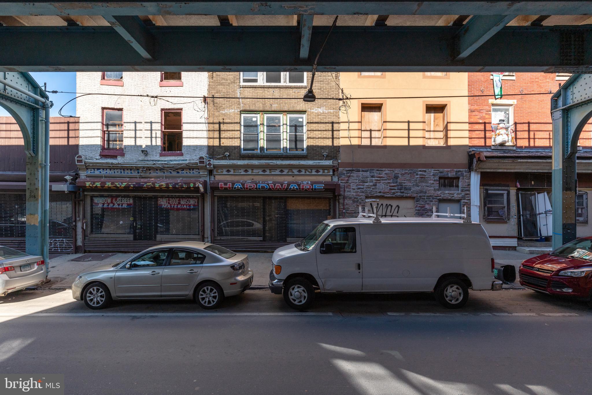 FISHTOWN - Commercial Sale