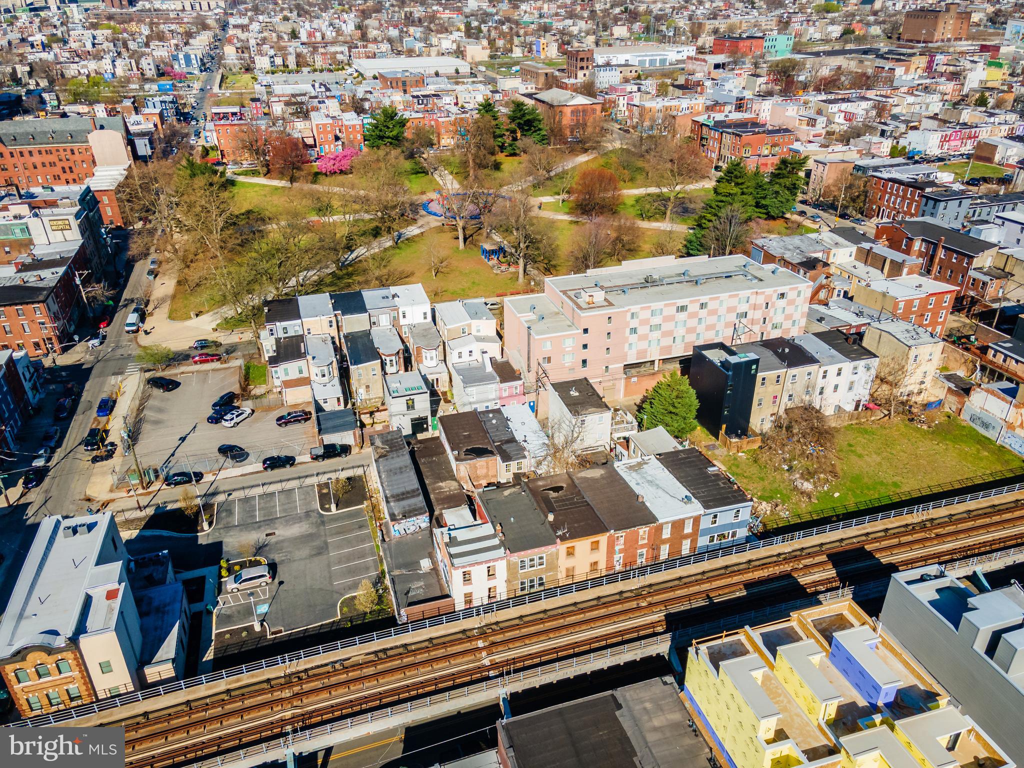 FISHTOWN - Commercial Sale