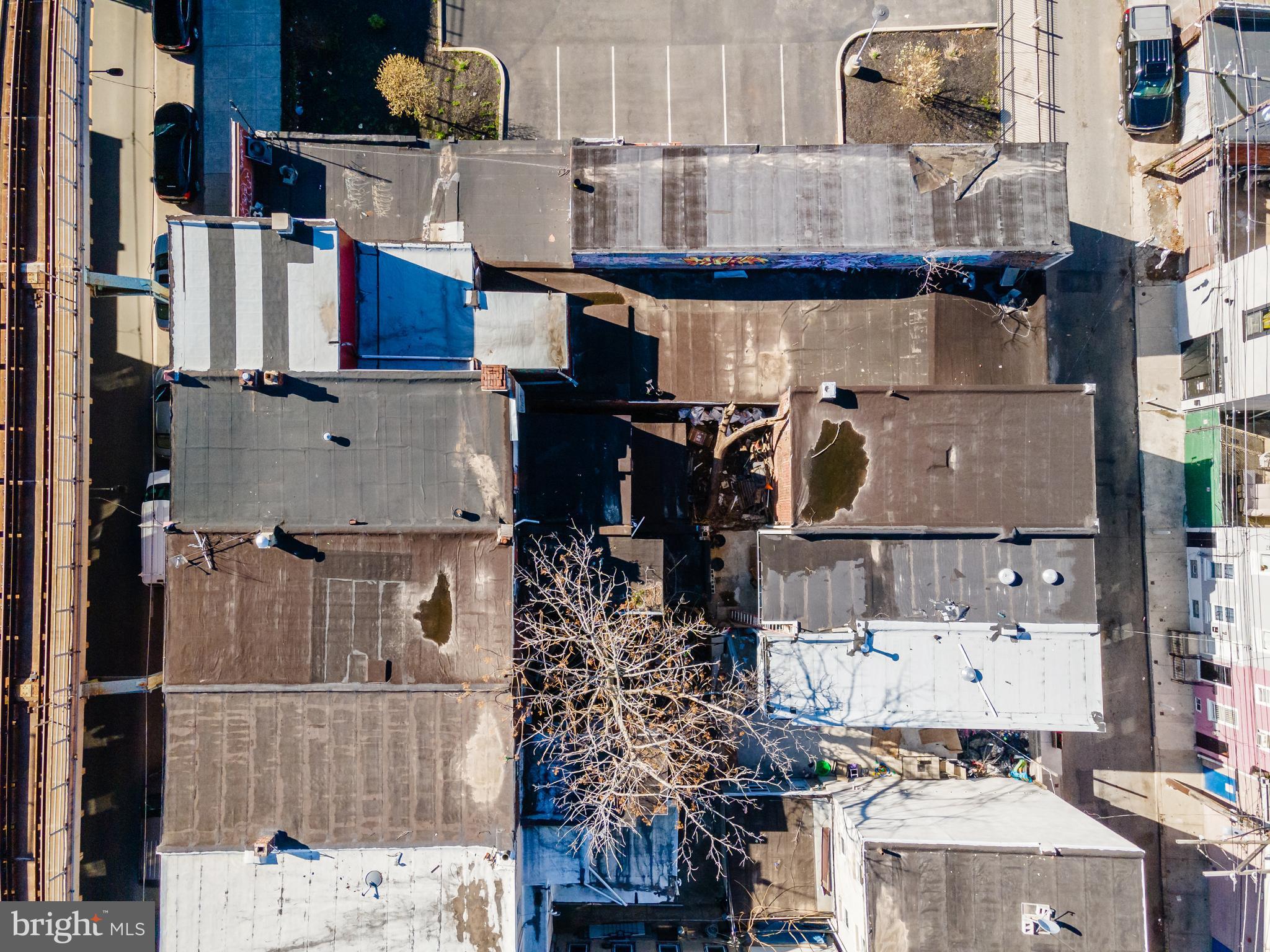 FISHTOWN - Commercial Sale