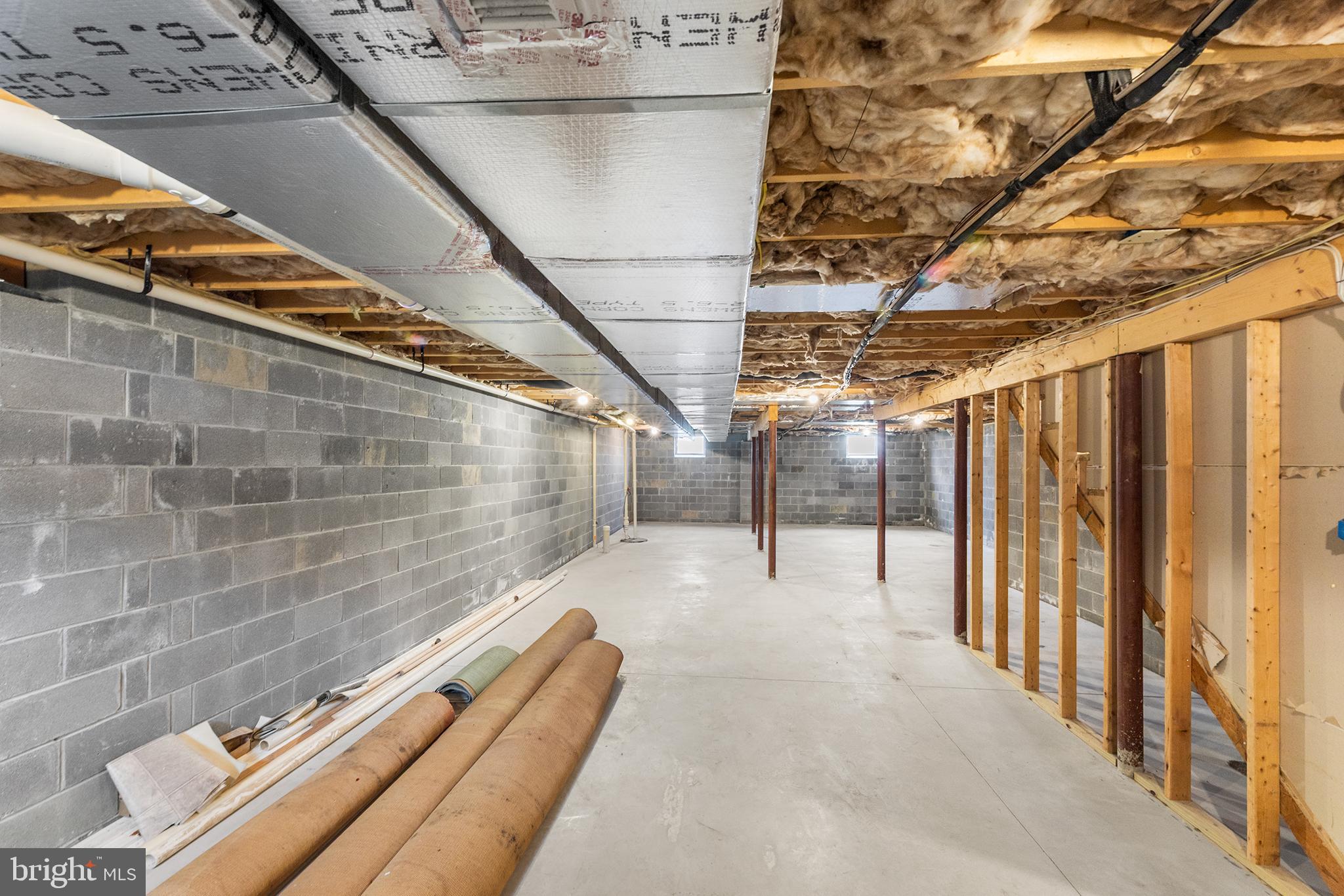 WHITETAIL RUN - Residential