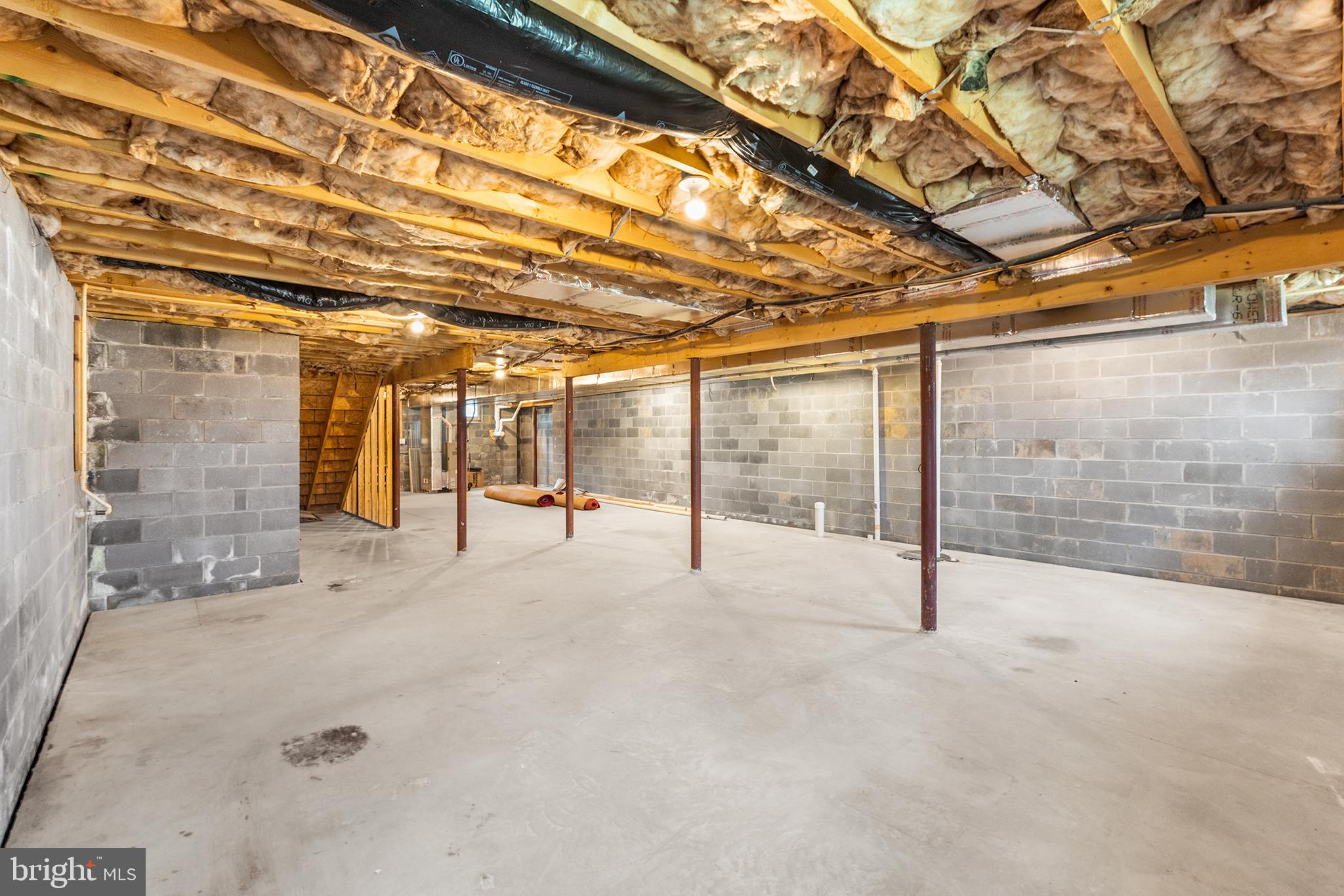 WHITETAIL RUN - Residential