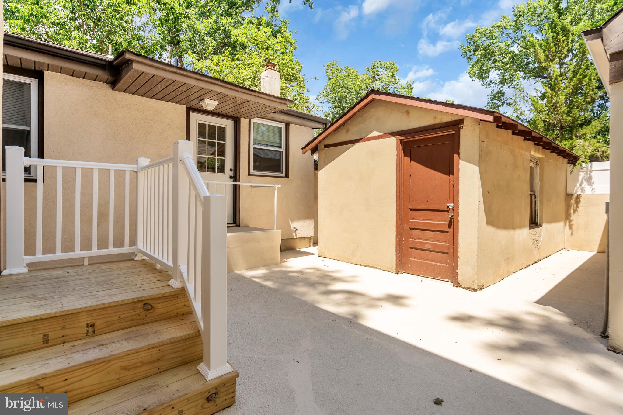 250 STATION DRIVE