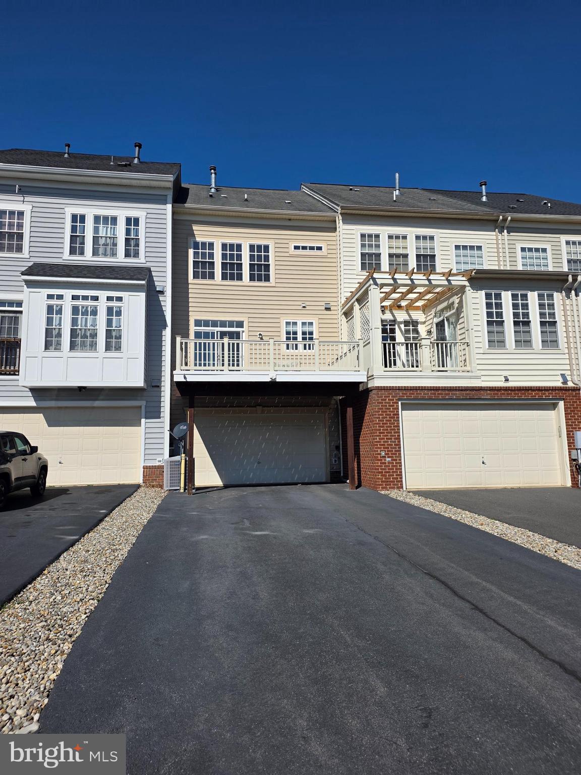 NEW BRISTOW VILLAGE - Residential