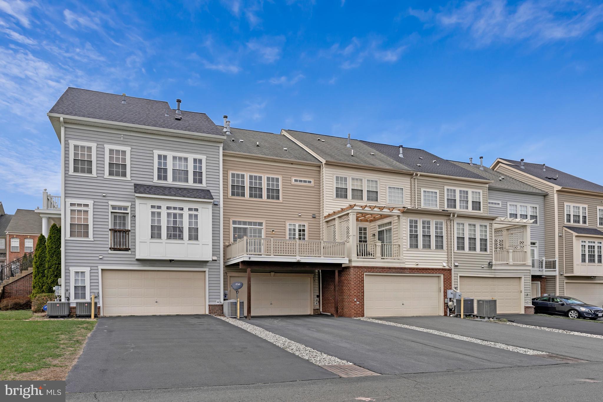 NEW BRISTOW VILLAGE - Residential