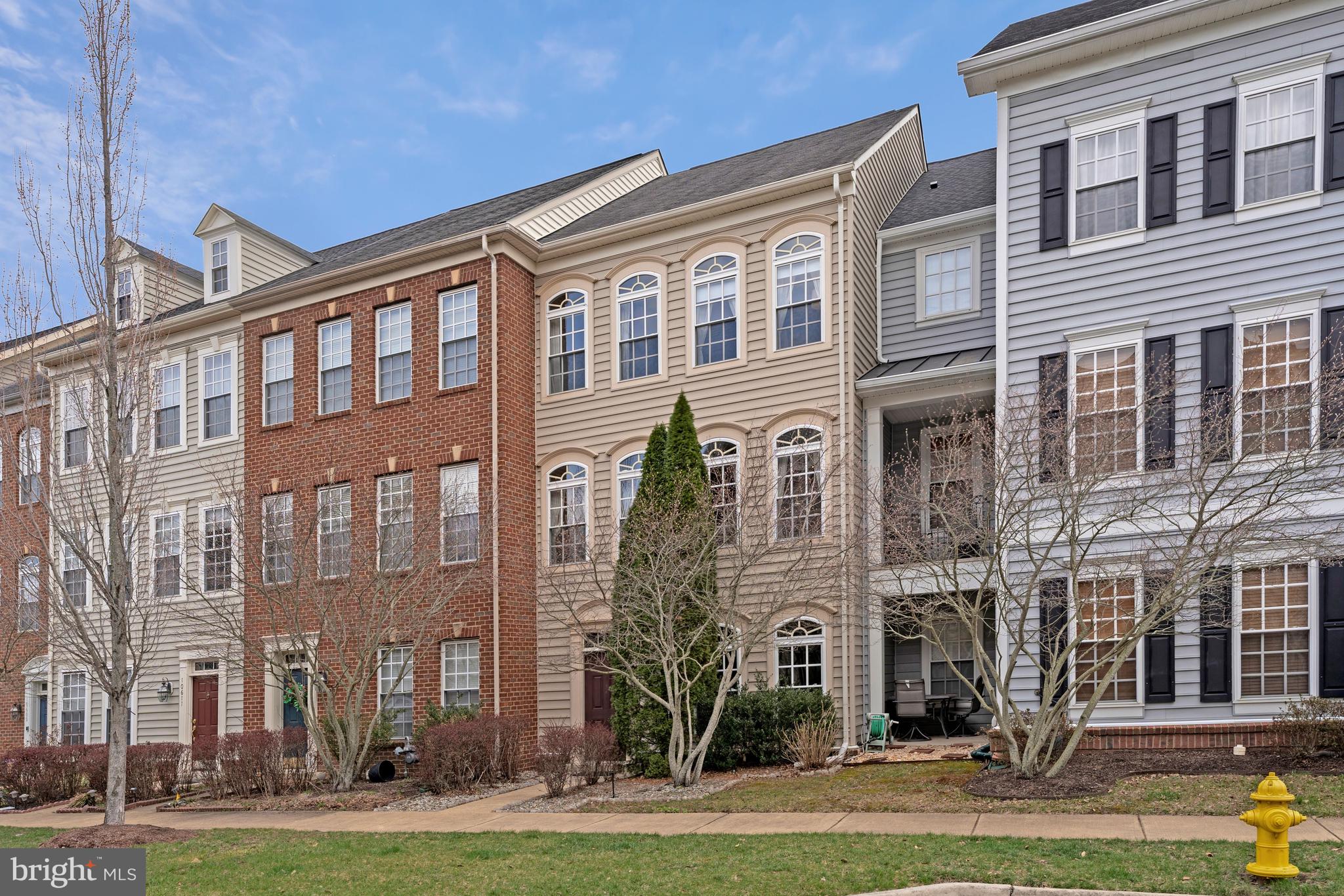 NEW BRISTOW VILLAGE - Residential